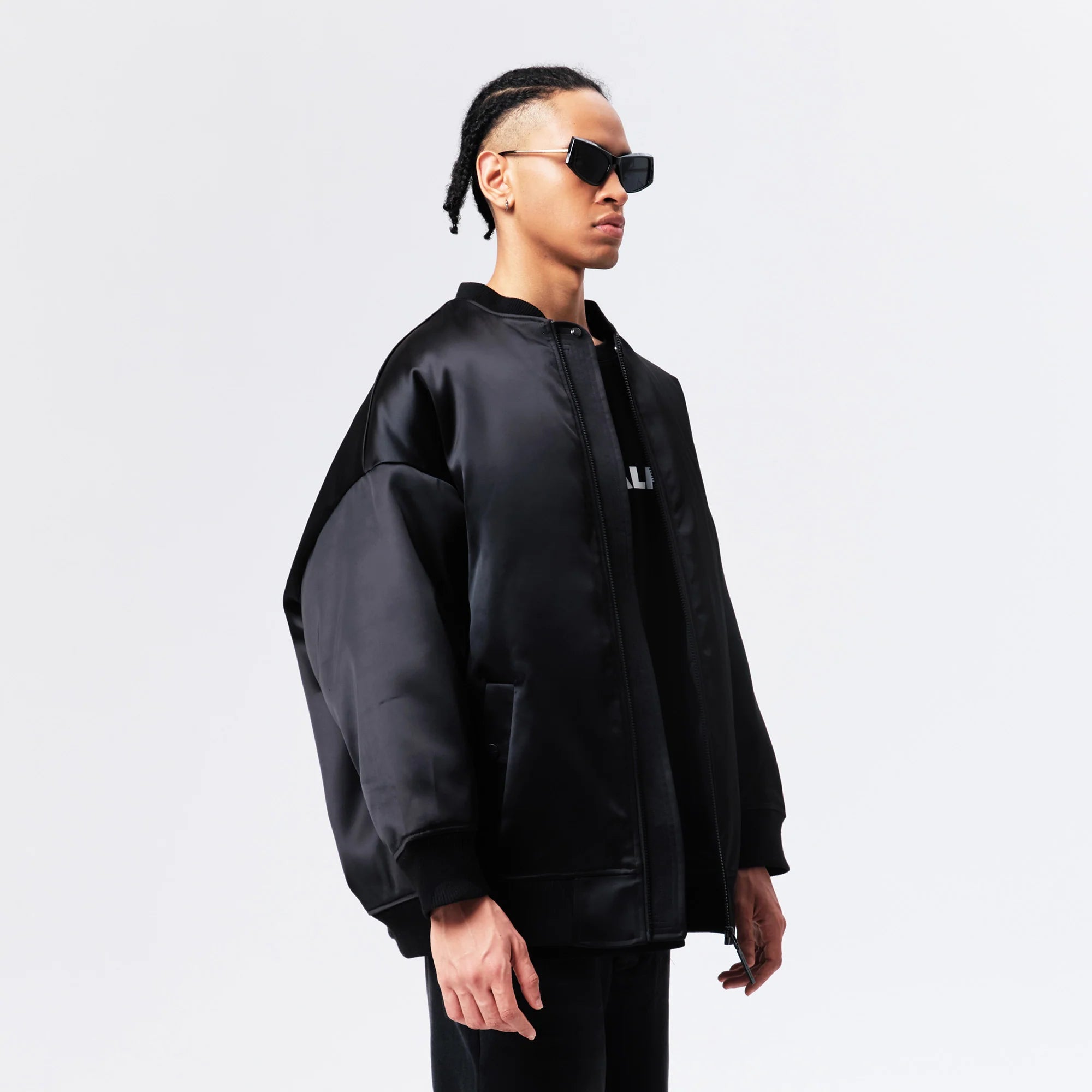 VANN VALRENCE Satin Oversized Down Bomber