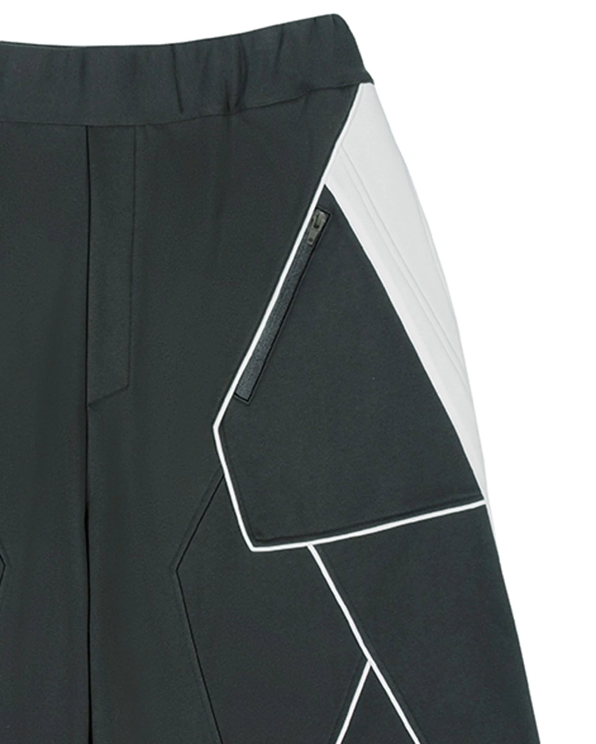 XIPHEVIL Deconstructed Zipper Rivet Shorts Black