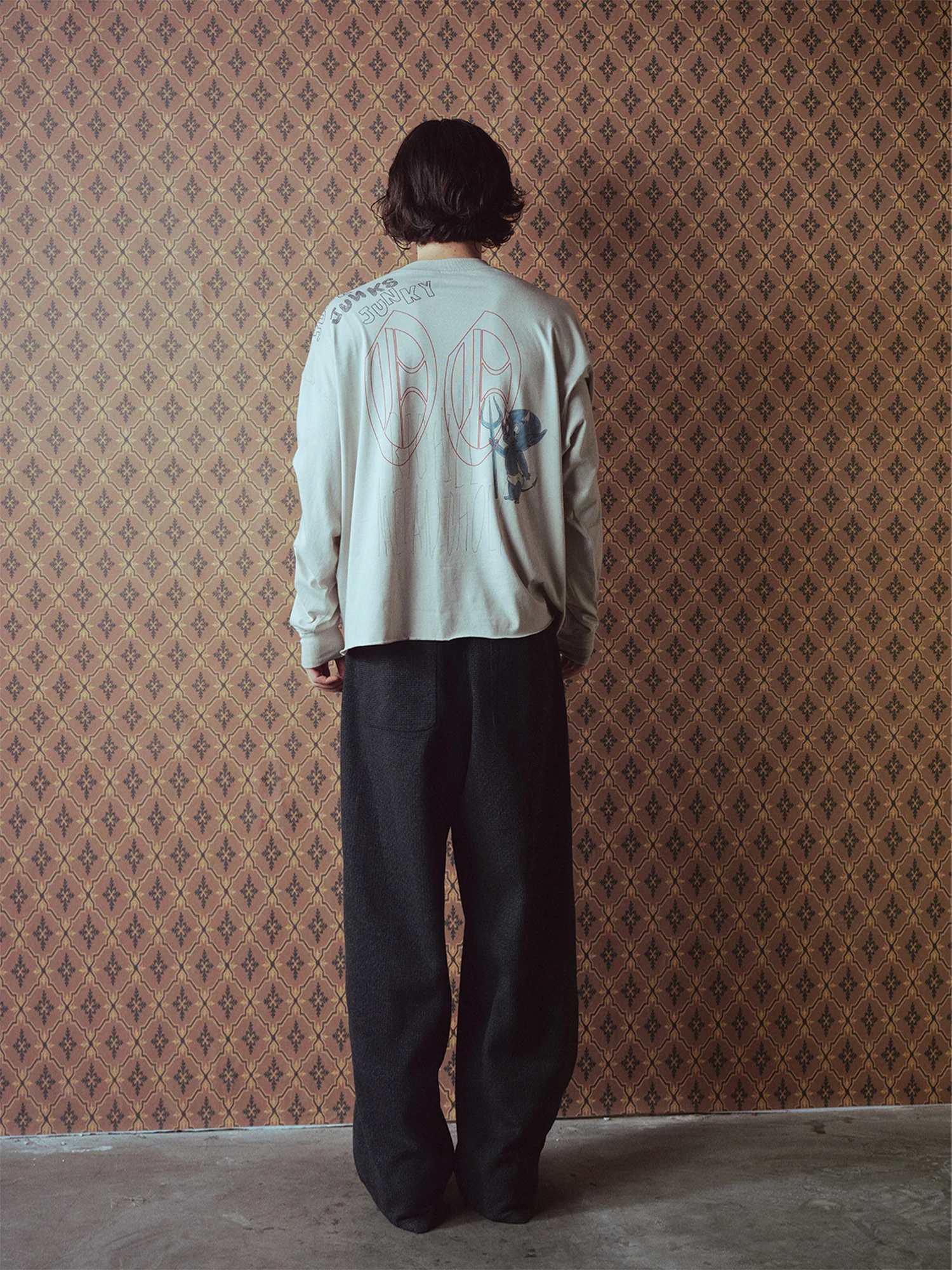 RICHILL Sketch Crewneck Long-Sleeve Tee