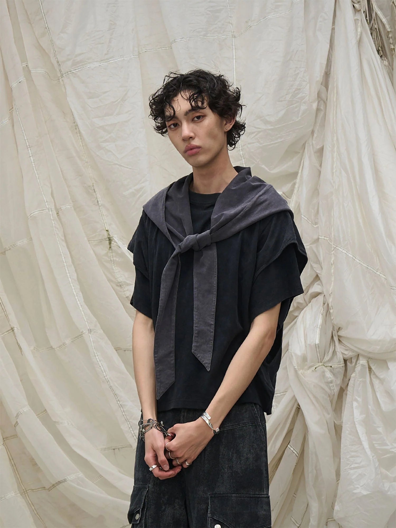 RELABEL Detachable Hood Layered Sleeve T-Shirt
