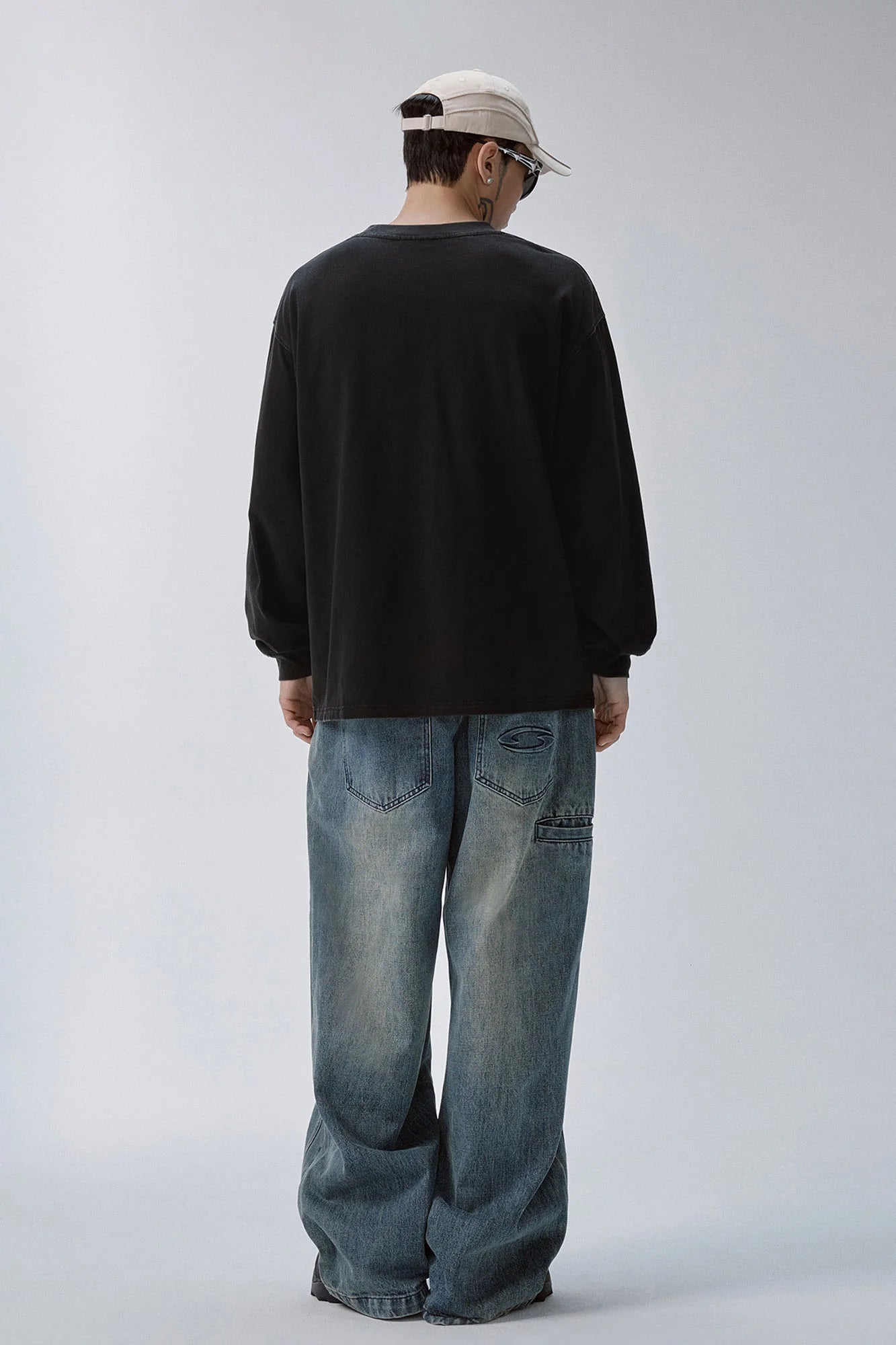 F2CE Gothic Knight Graphic Long-Sleeve Tee