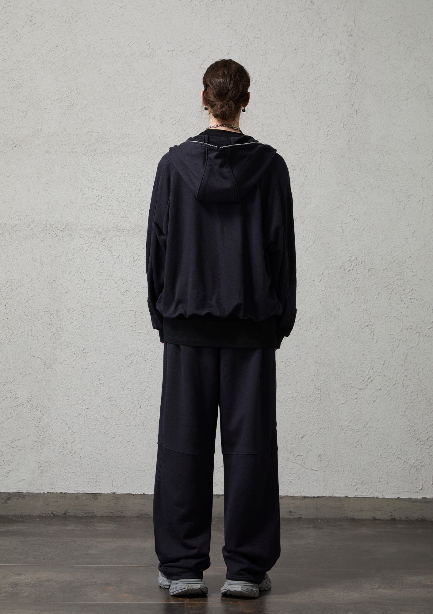 ORGANIC EMOTION Structured Panelled Oversized Sweatpants