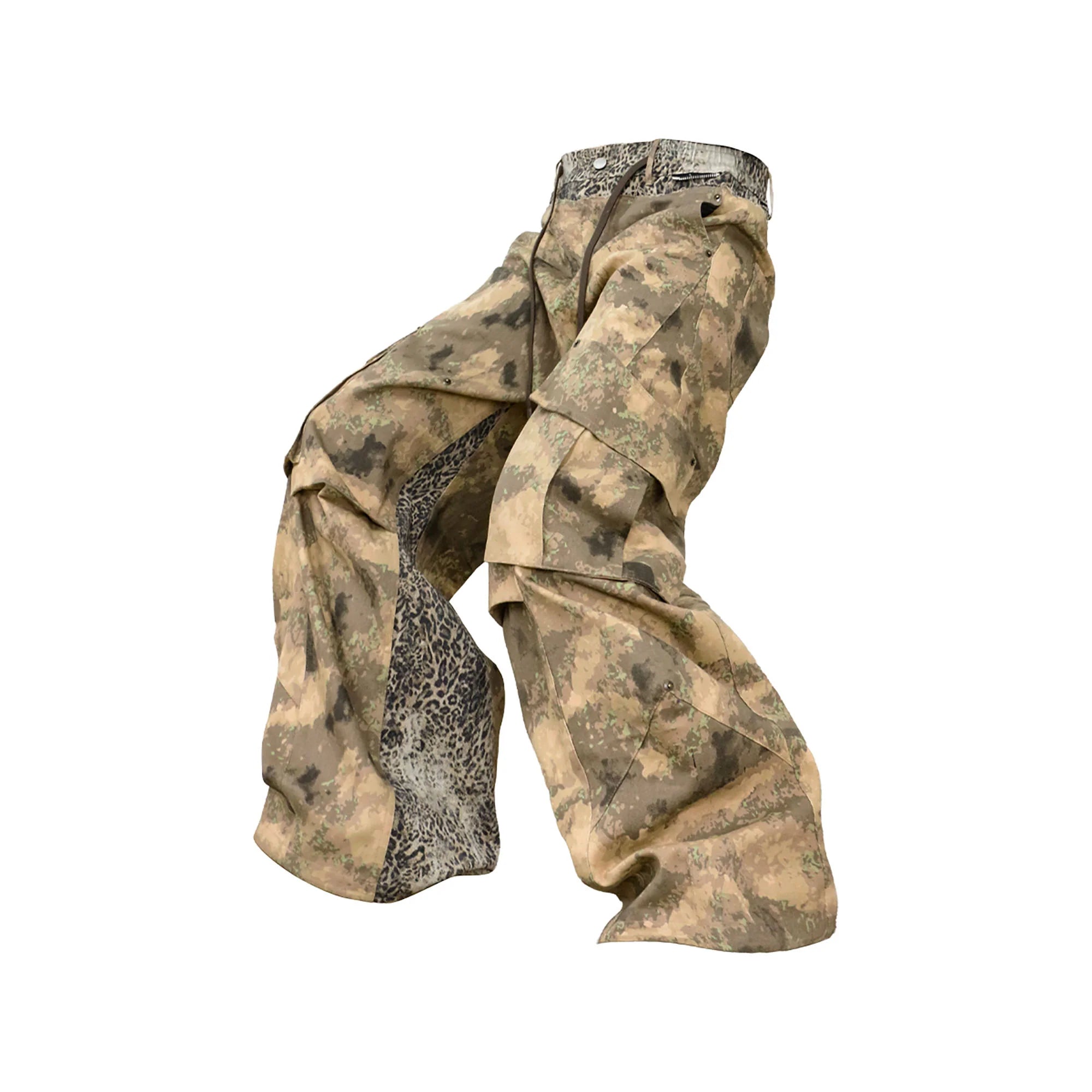 RELABEL Leopard Panel Camo Cargo
