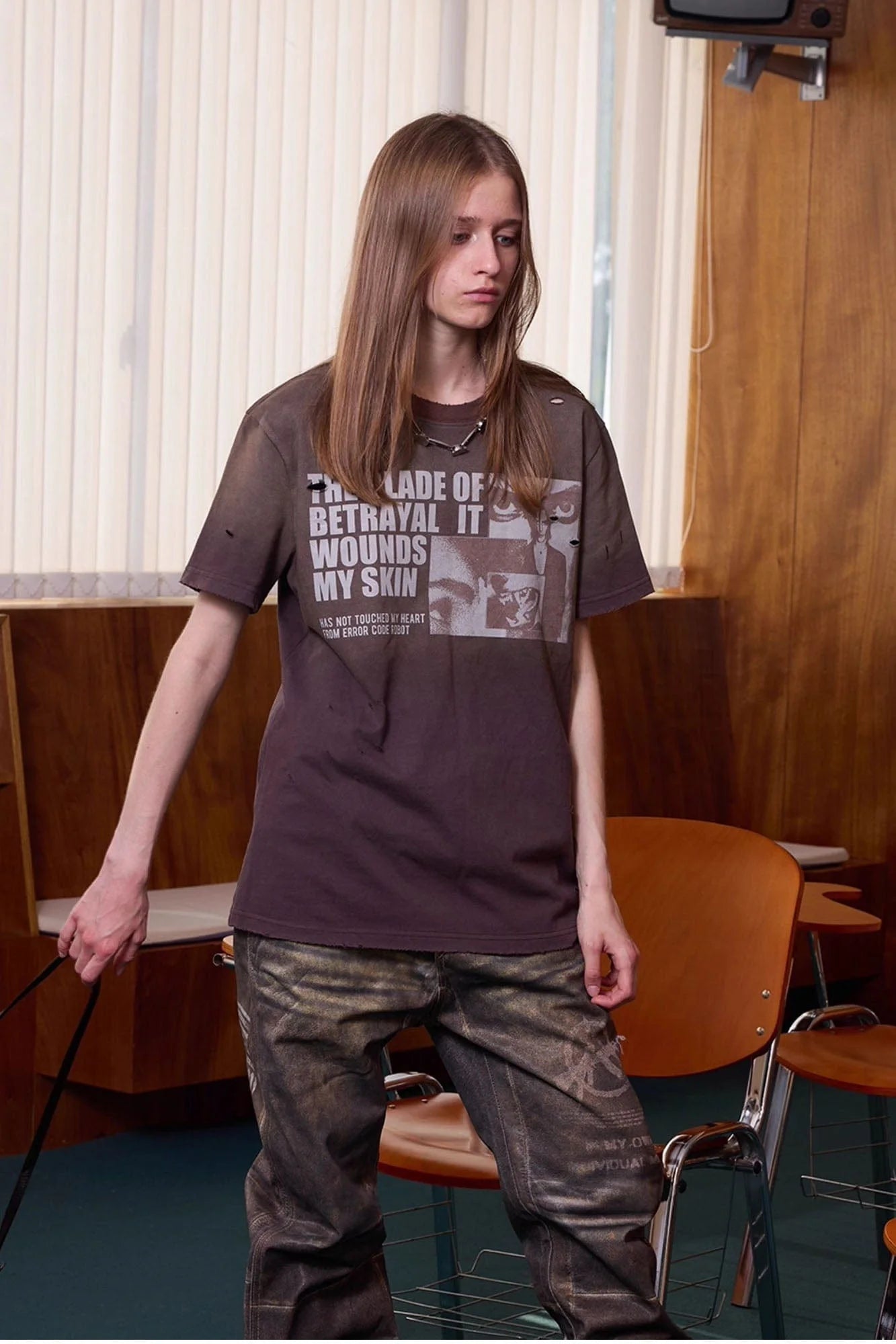 ERROR CODE ROBOT Destroyed Heavy Washed Graphic Tee