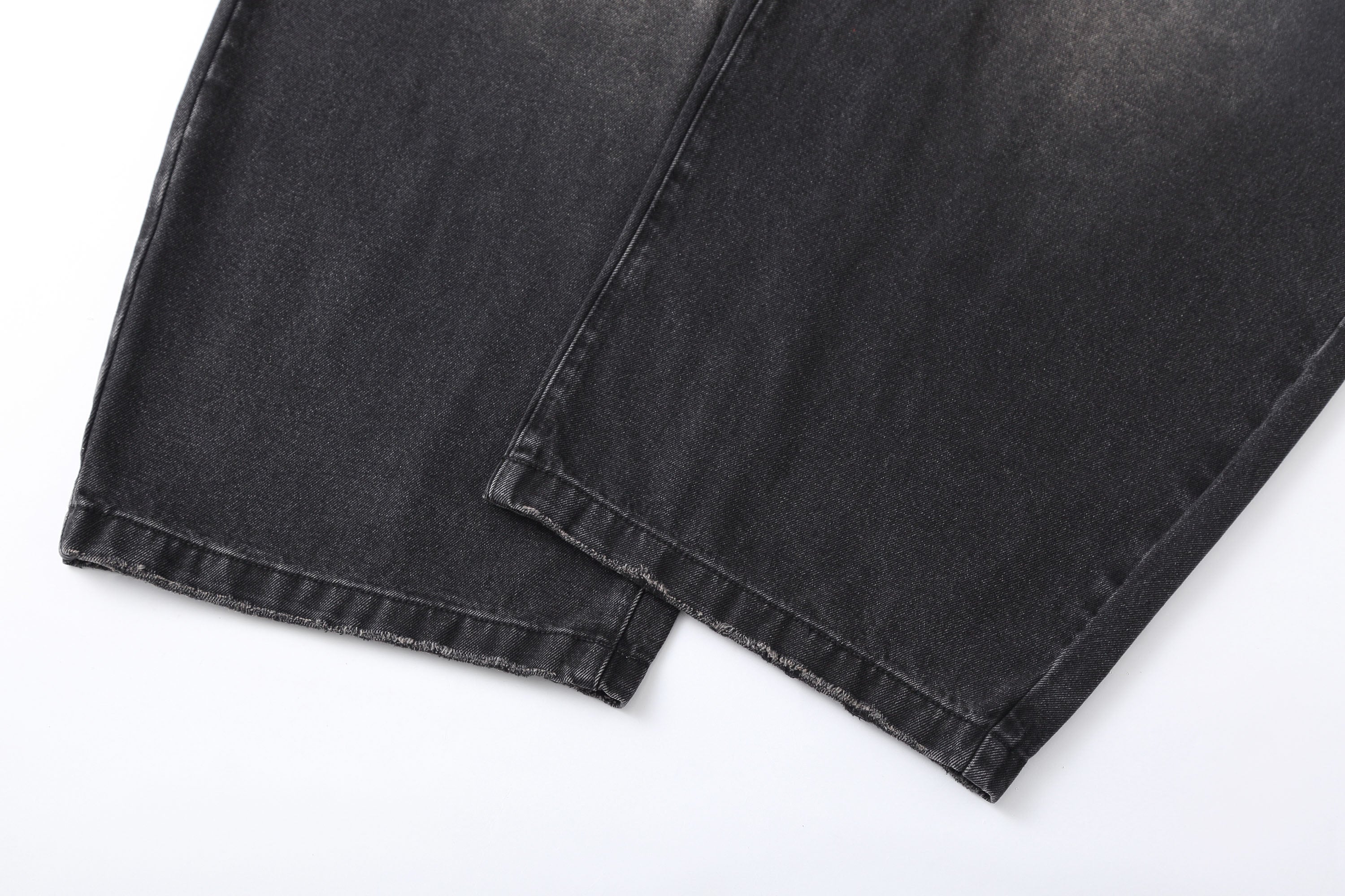 CLP Washed Balloon-Leg Jeans