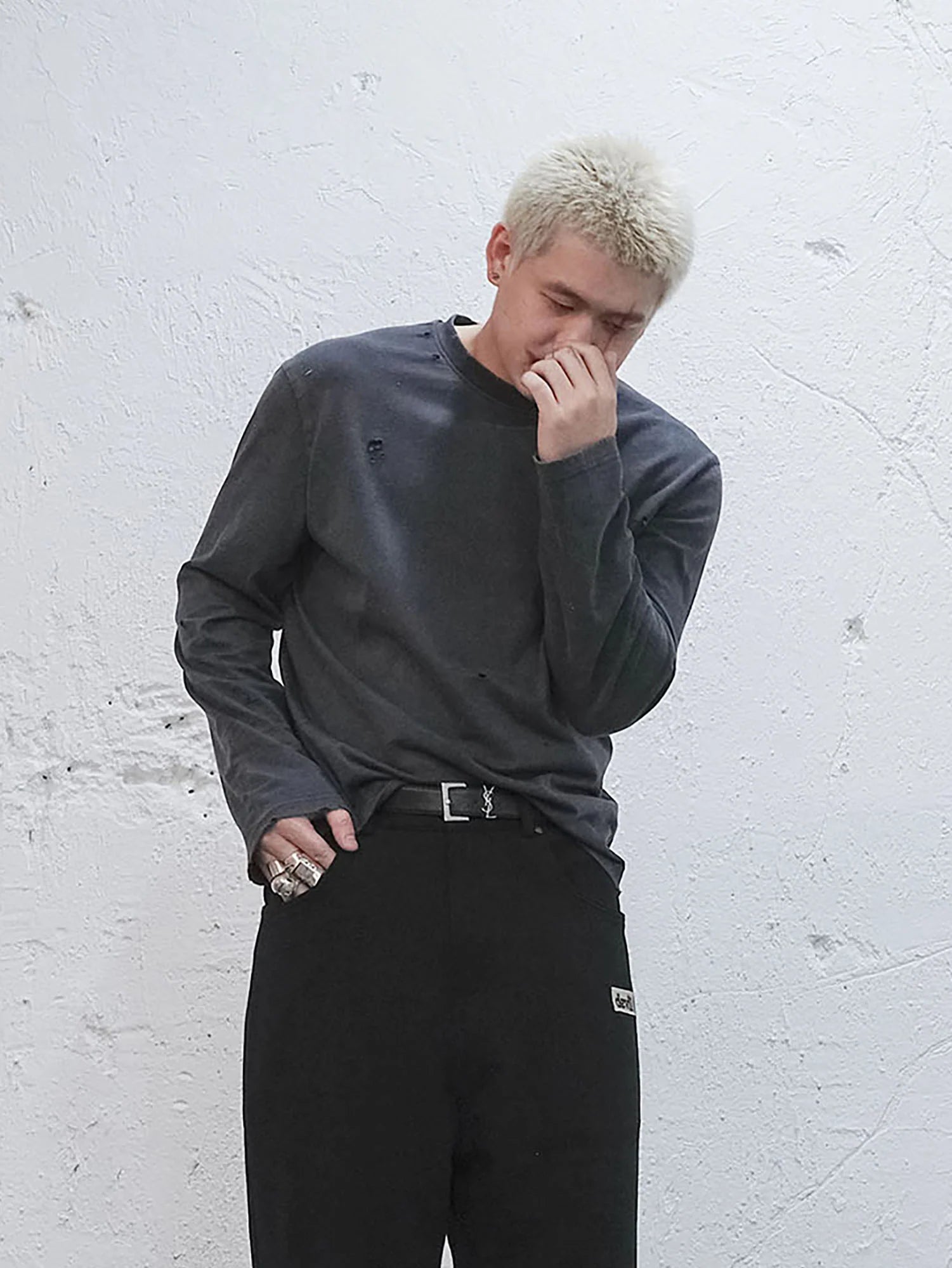 UNDERWATER Devil Distressed Long-Sleeve Tee