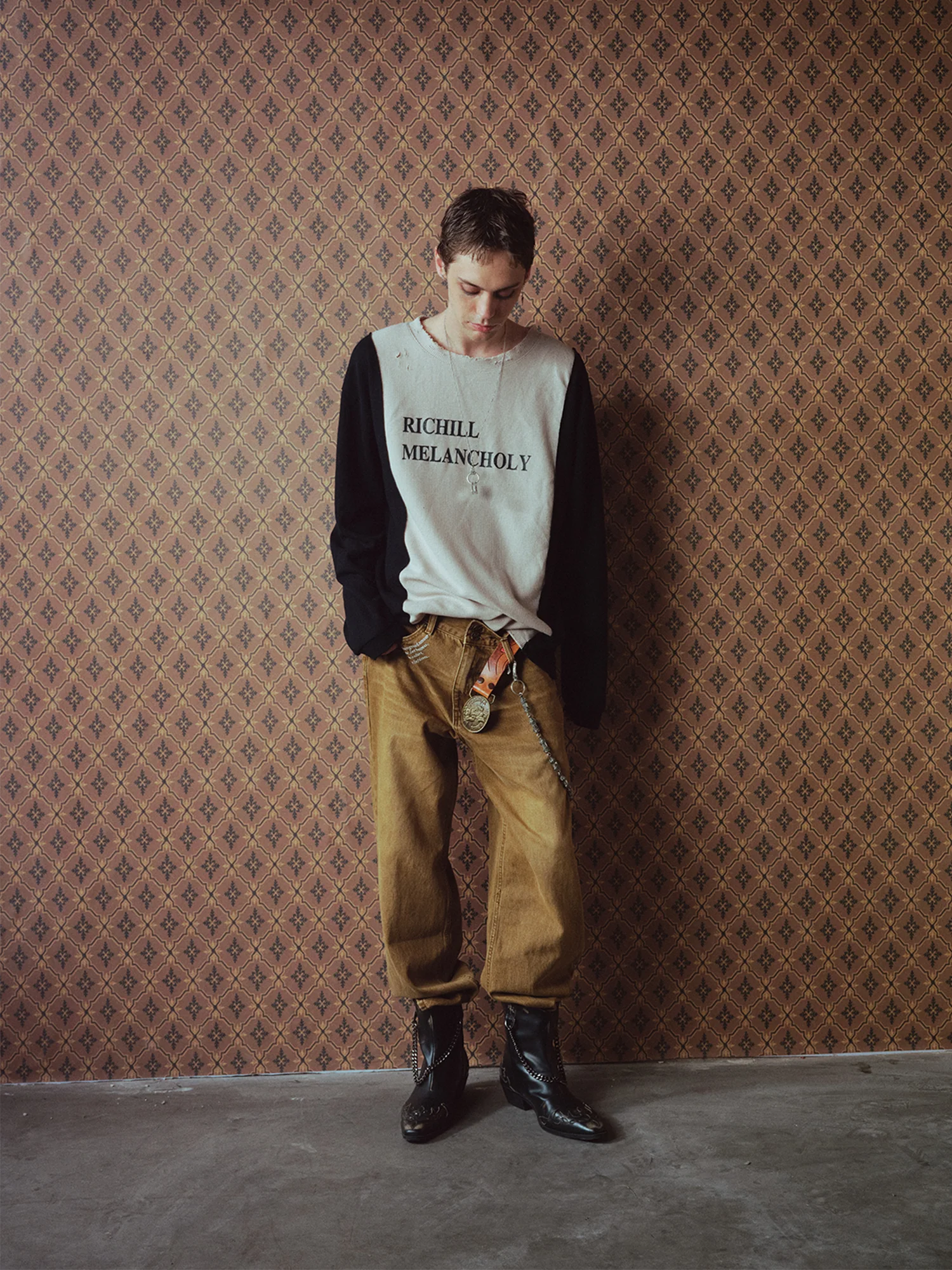 RICHILL Washed Slogan Embroidery Dual-Button Jeans