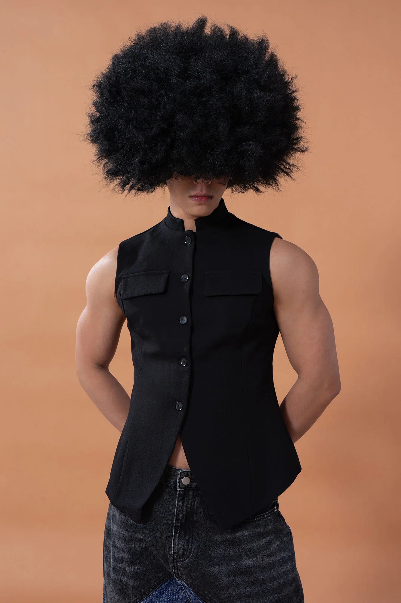 CLP Mandarin-Collar Curved-Placket Button Vest