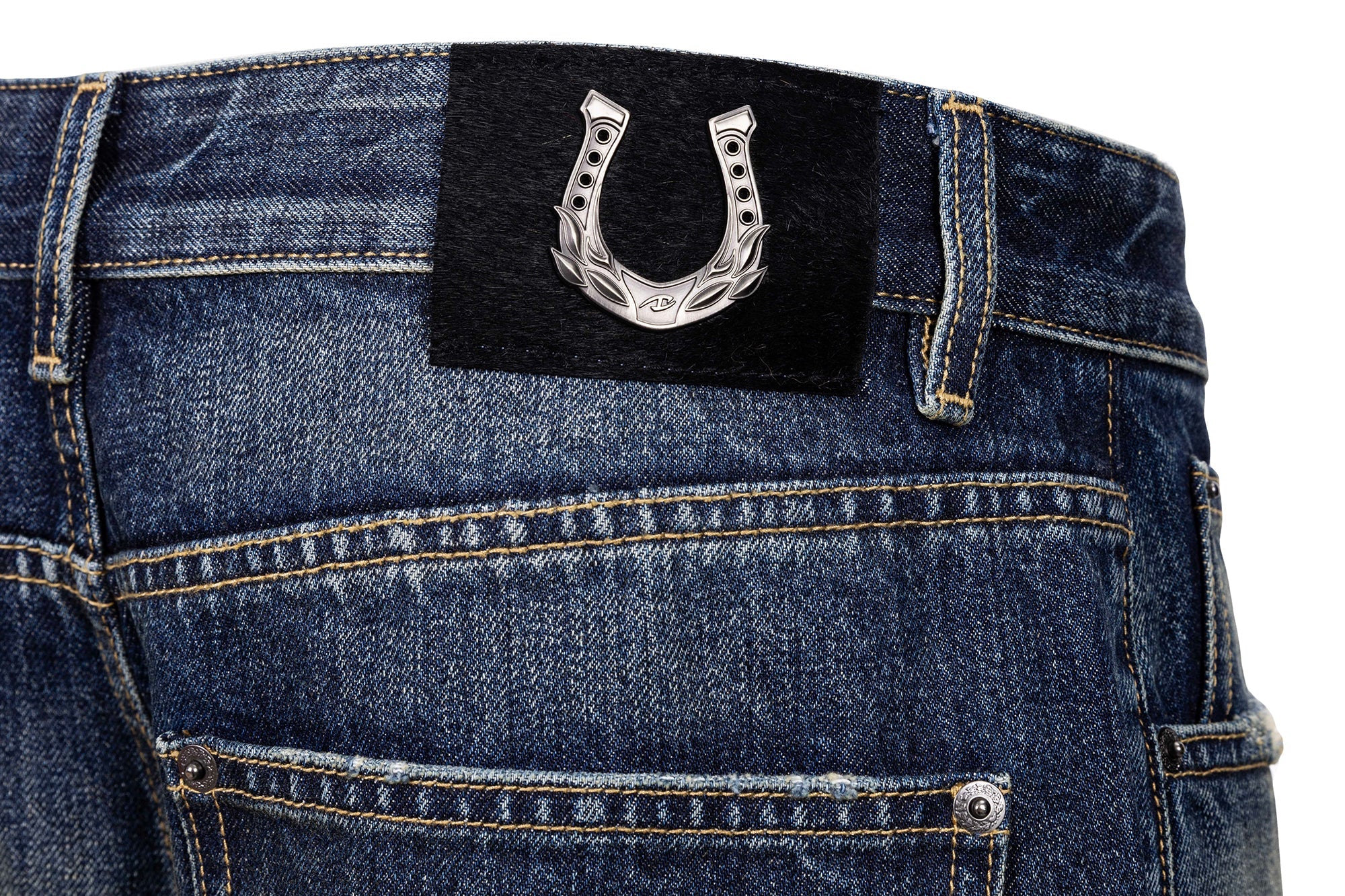 CATSSTAC Distressed Wrinkled Washed Wide-Leg Jeans