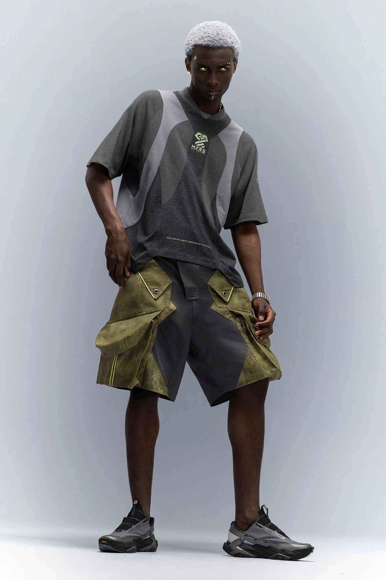 XIPHEVIL Washed Contrast Panel Pocket Utility Shorts Green