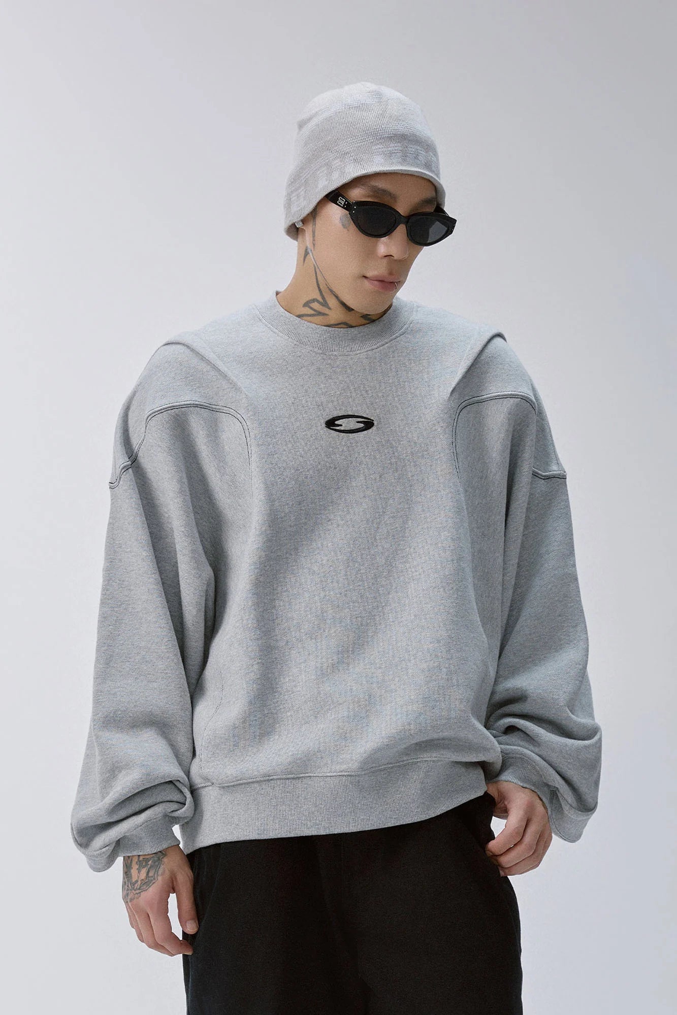 F2CE Pleated Panel Logo Embroidery Sweatshirt