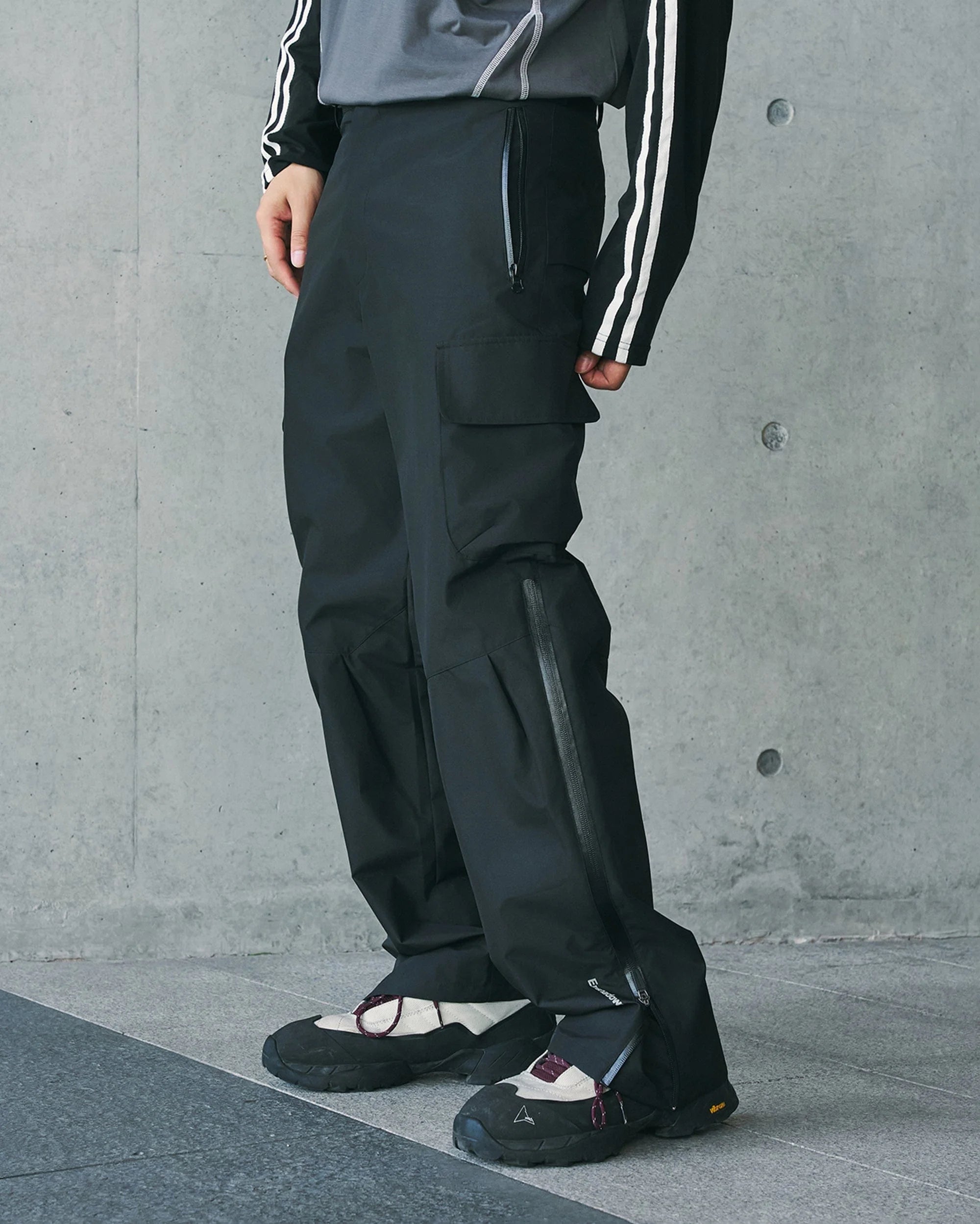 ENSHADOWER Waterproof Pleated Spliced Multi-pocket Pants