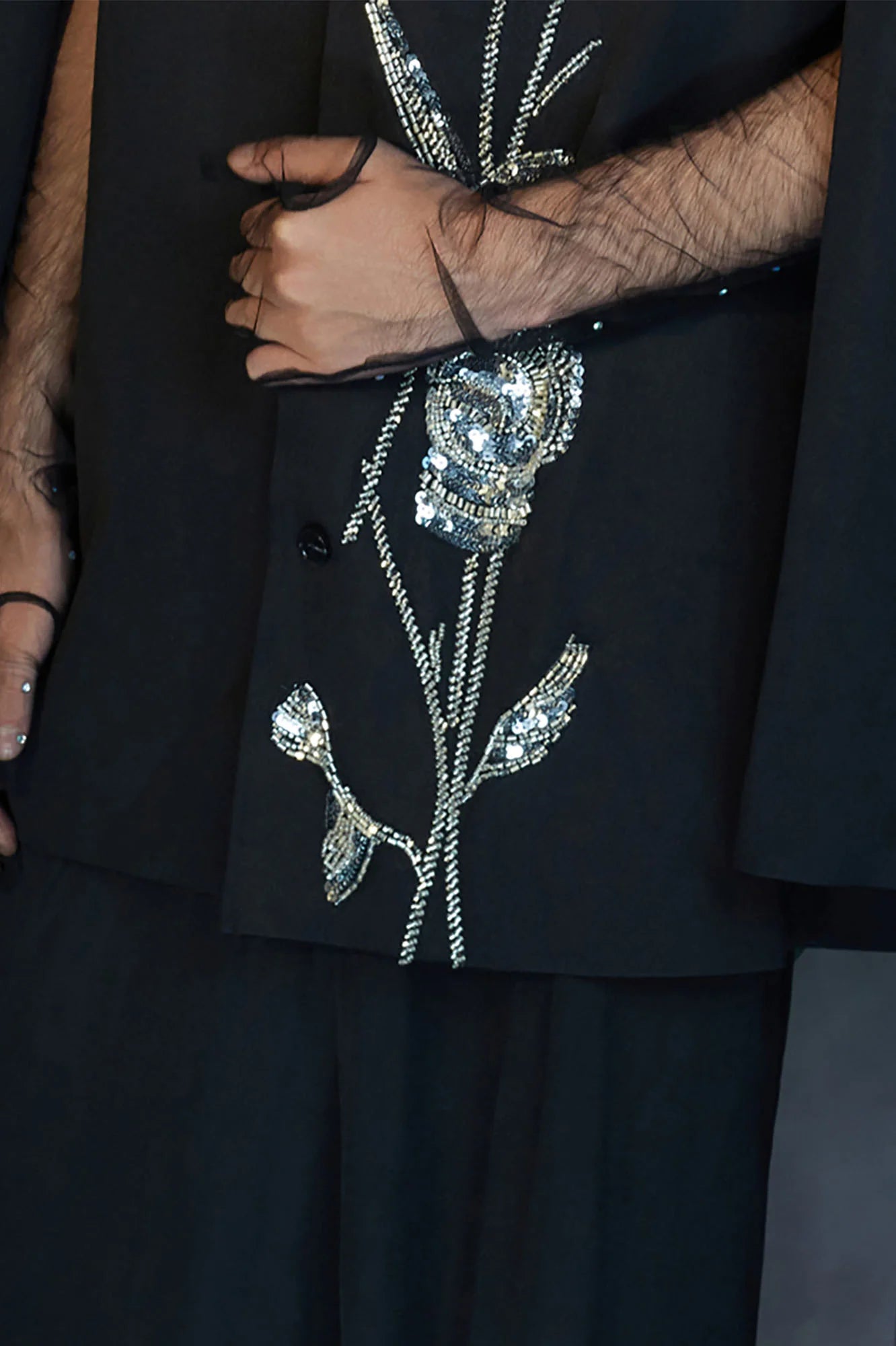 JIECHI Embellished Floral Side-Slit Jacket
