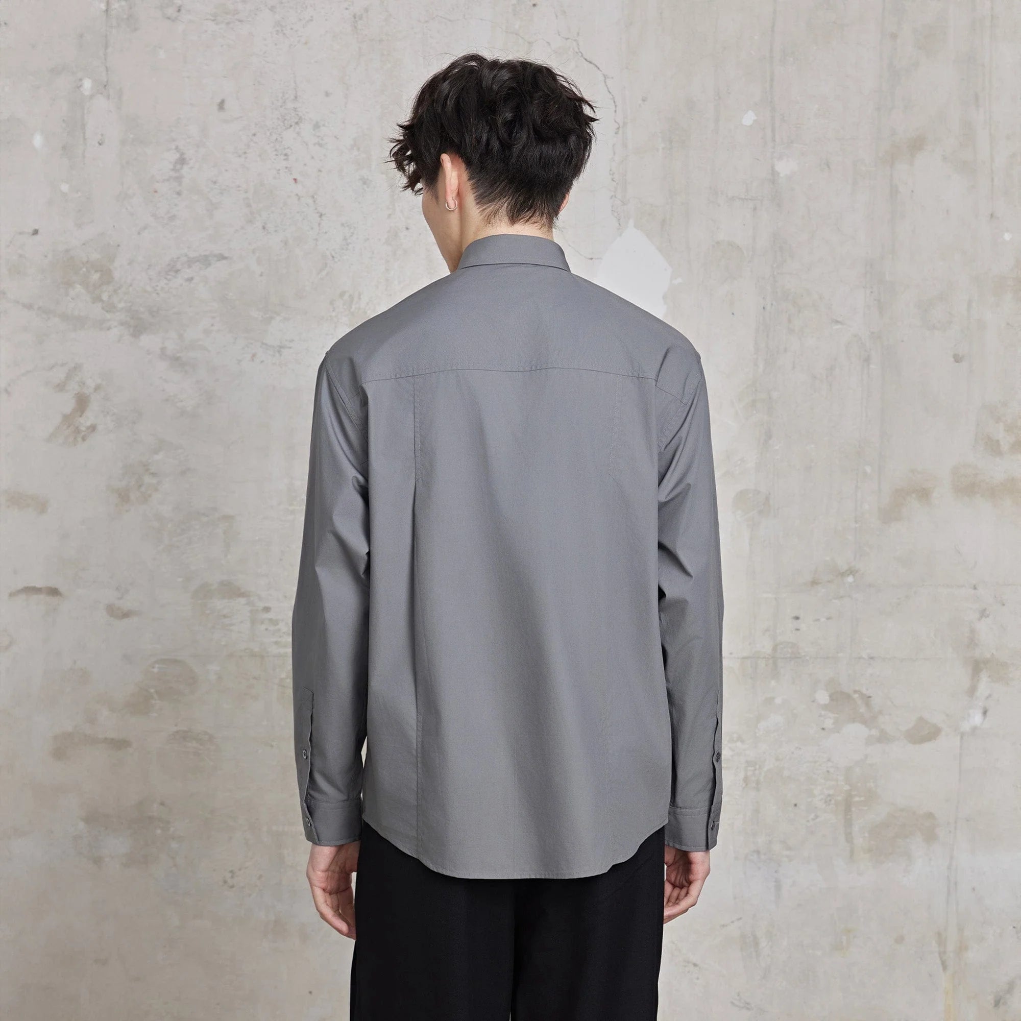 FACEONLAB Modern Patch-Pocket Poplin Shirt