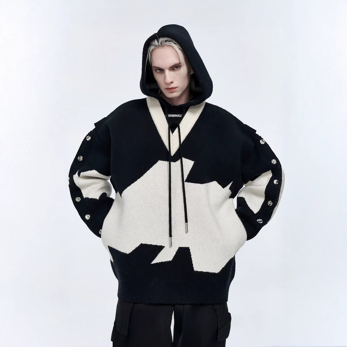 TIWILLTANG Contrast Layered Snap-Sleeves Knit Hoodie