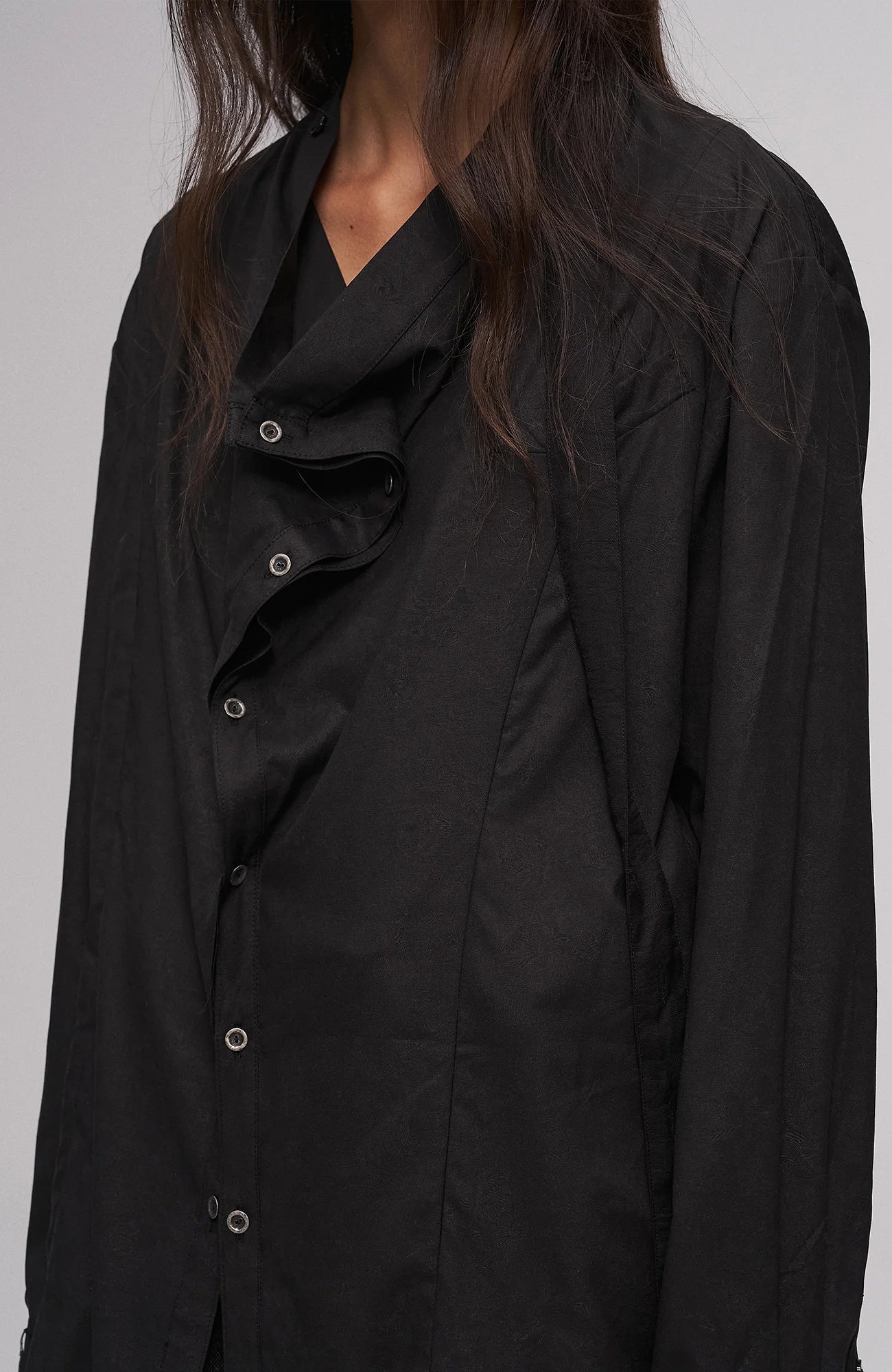 ILNya Nieternite Nifutur Asym Draped Raw-Edged Shirt