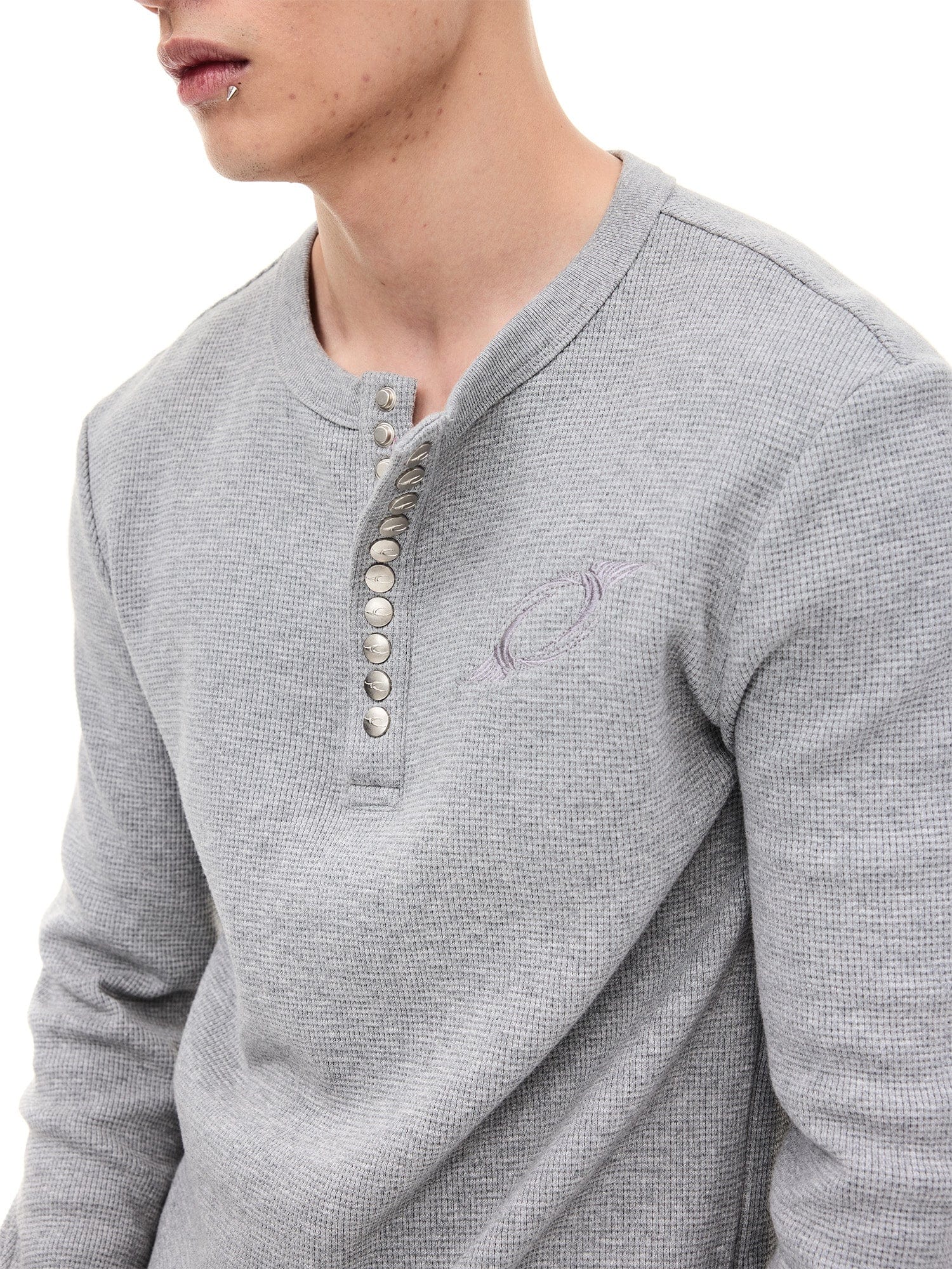 WHISTLEHUNTER Waffle-Knit Snap Henley Long-Sleeve Tee