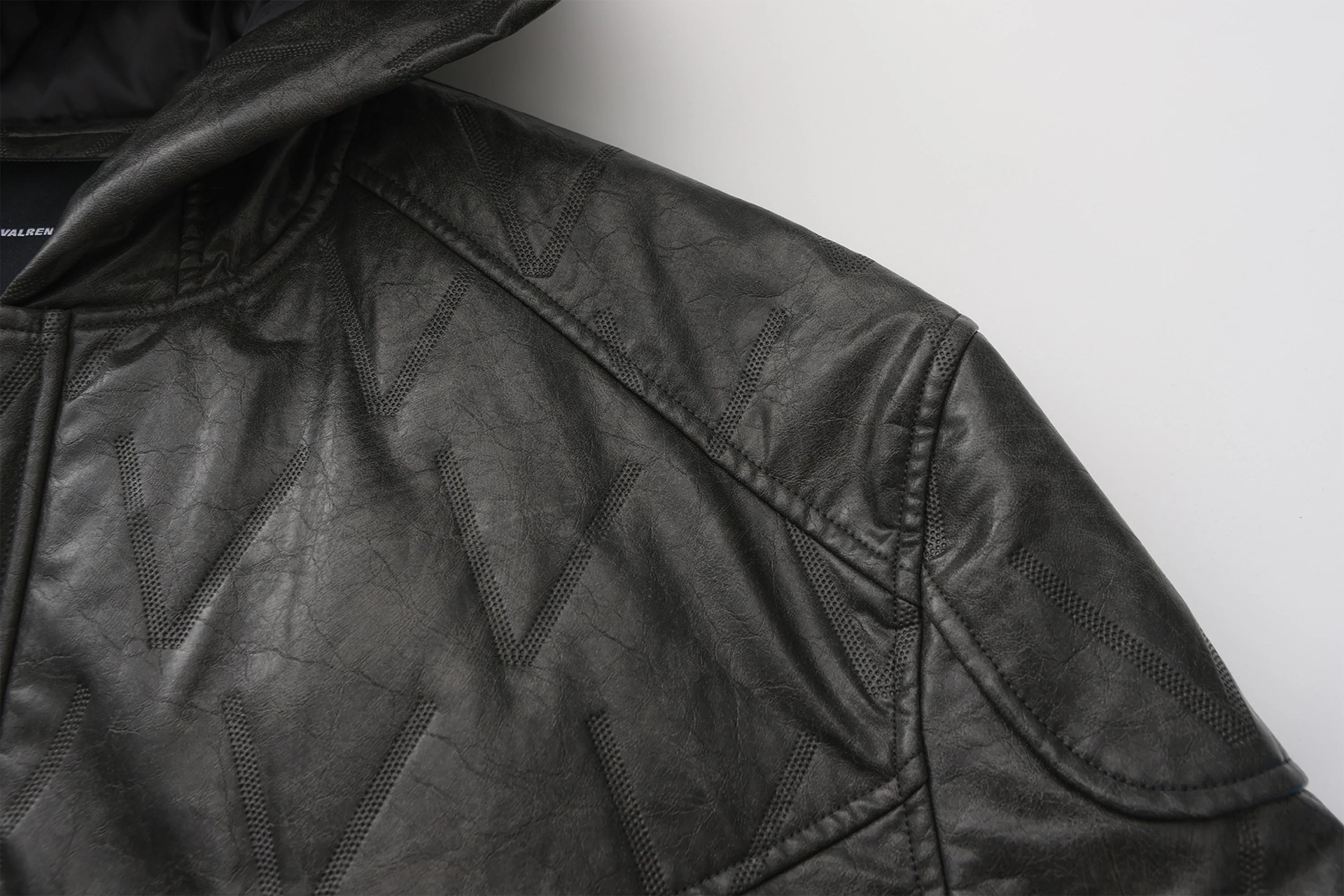 VANN VALRENCE Diamond-Embossed Faux Leather Hooded Puffer