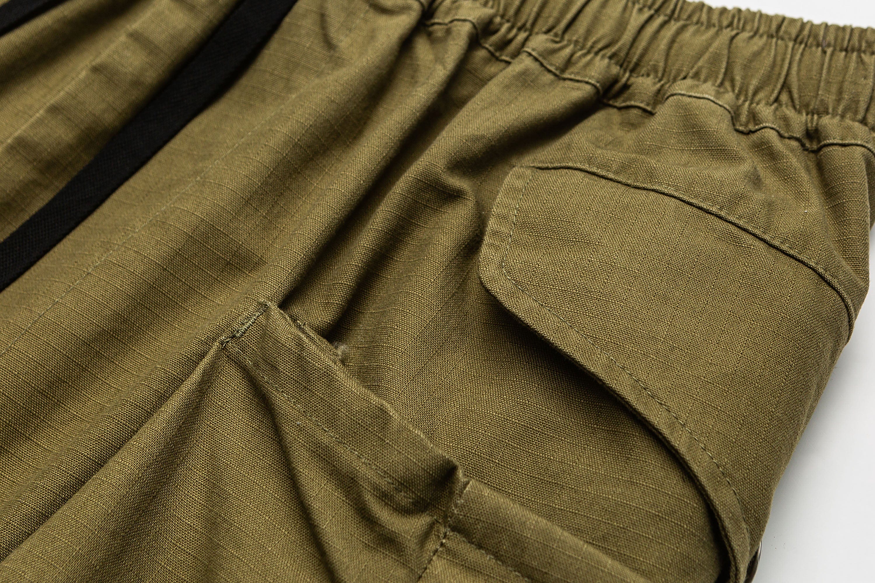 ME DA IGUAL Multi-Pocket Raw Hem Utility Balloon Shorts