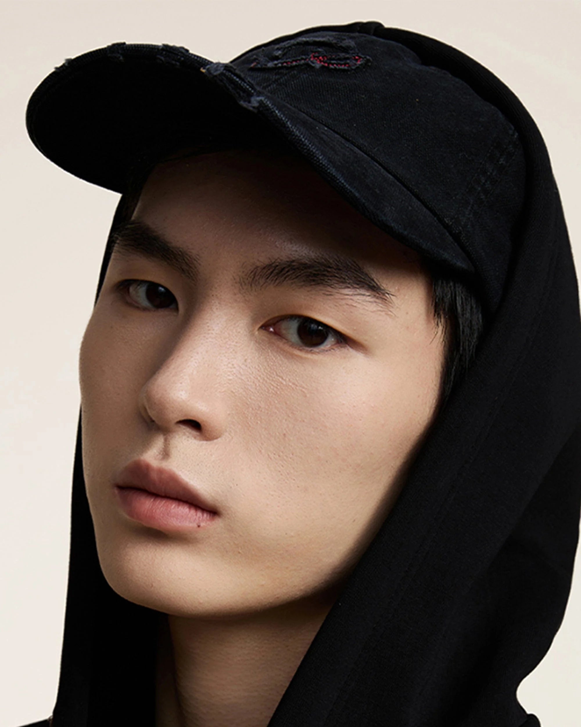OPICLOTH Distressed LOGO Embroidered Cap