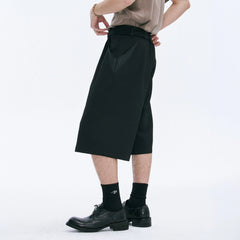 CATSSTAC Pleated Belted Wide-Leg Shorts