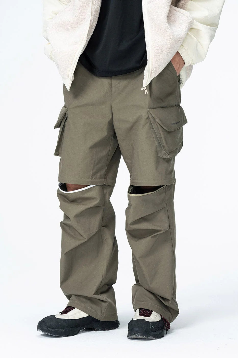 ENSHADOWER Detachable Big Pockets Crinkled Pants