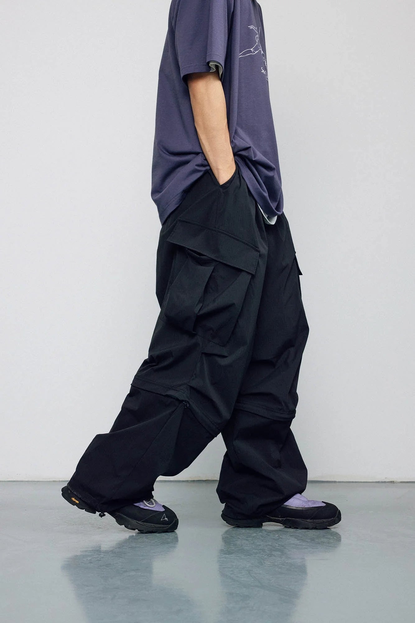 BANANA CLUB Crinkled Multi-Pocket Detachable Cargo Pants