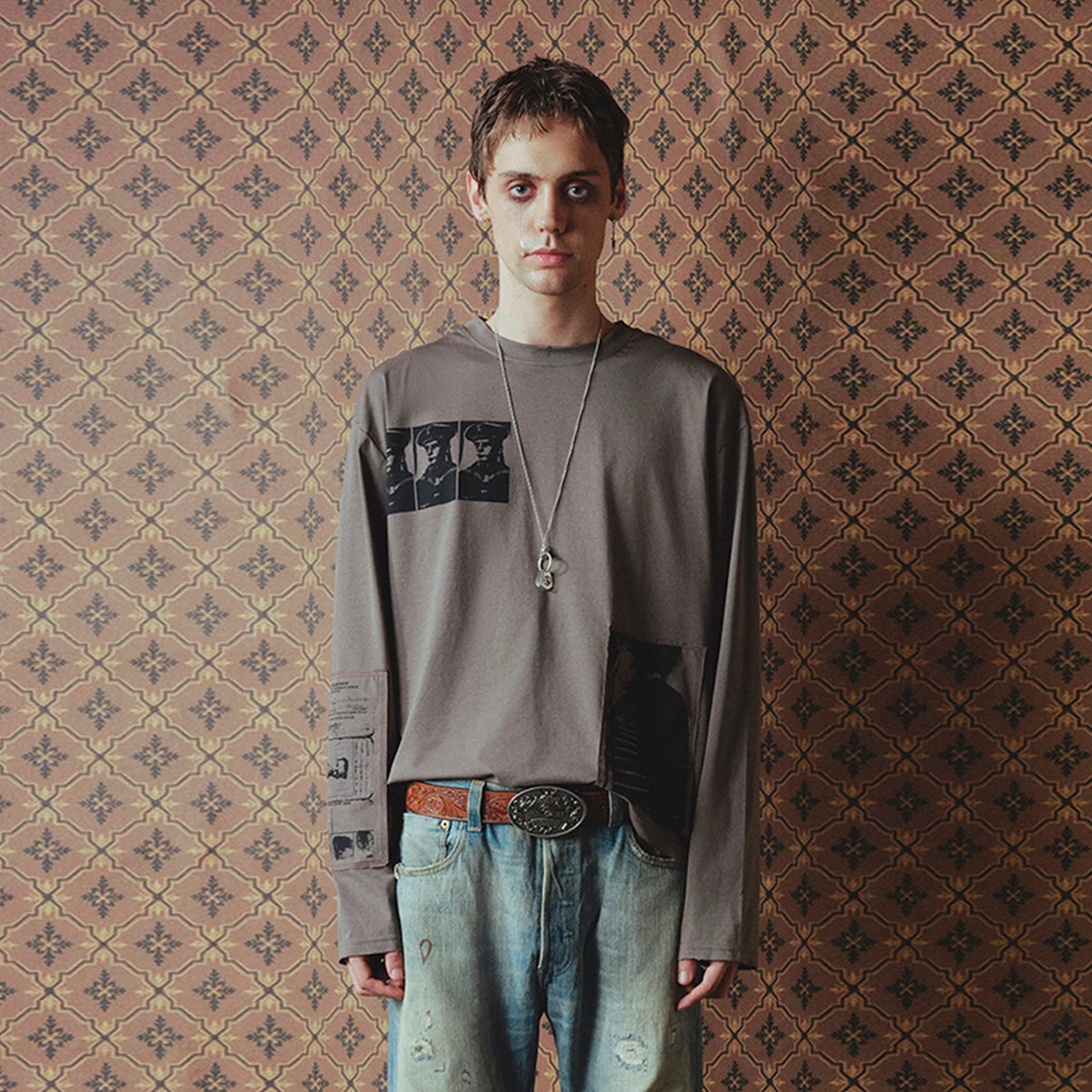 RICHILL Military Graphic Patch Long-Sleeve Tee