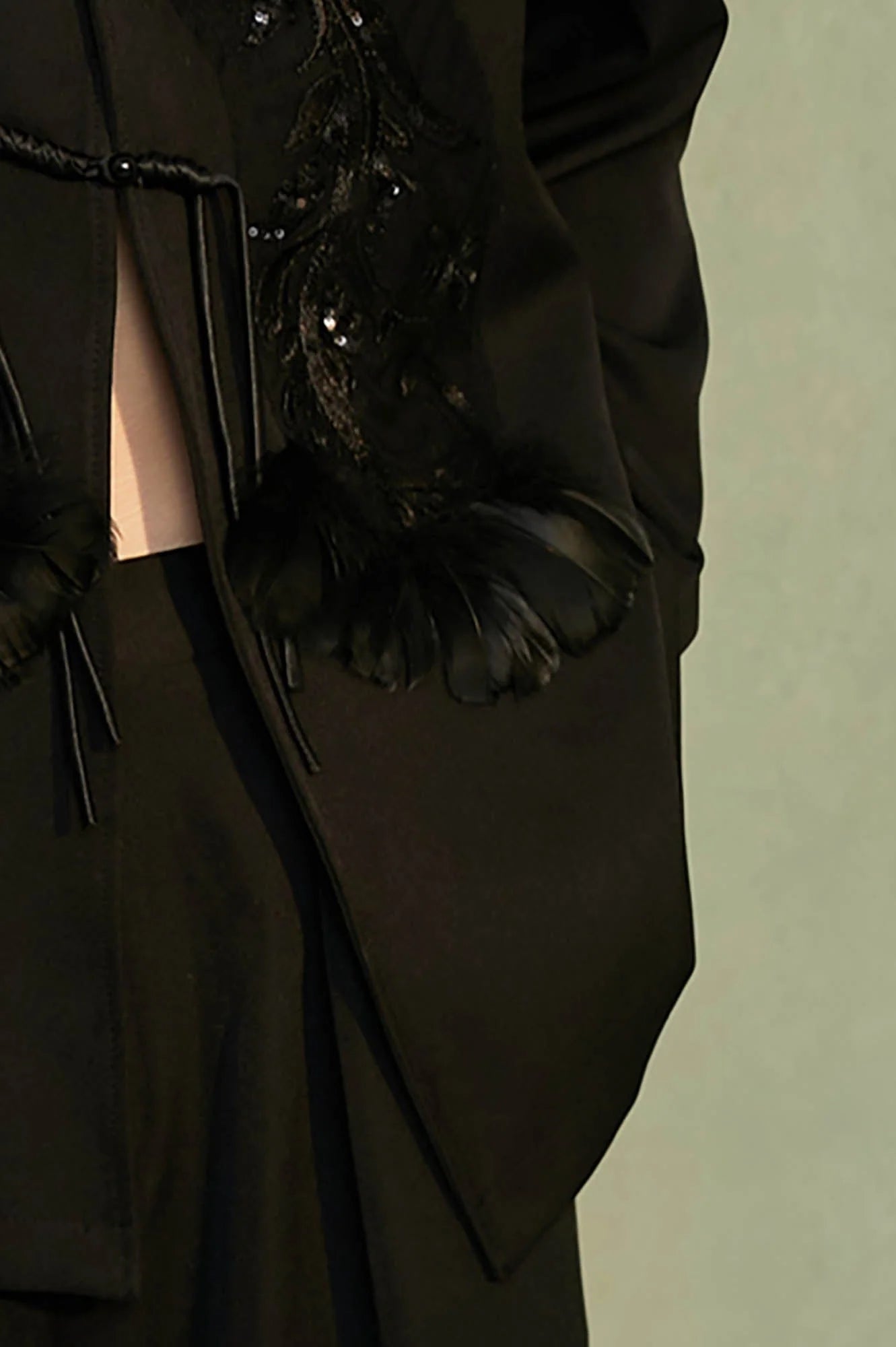 JIECHI Feather Embellished Sequin Embroidered Blazer