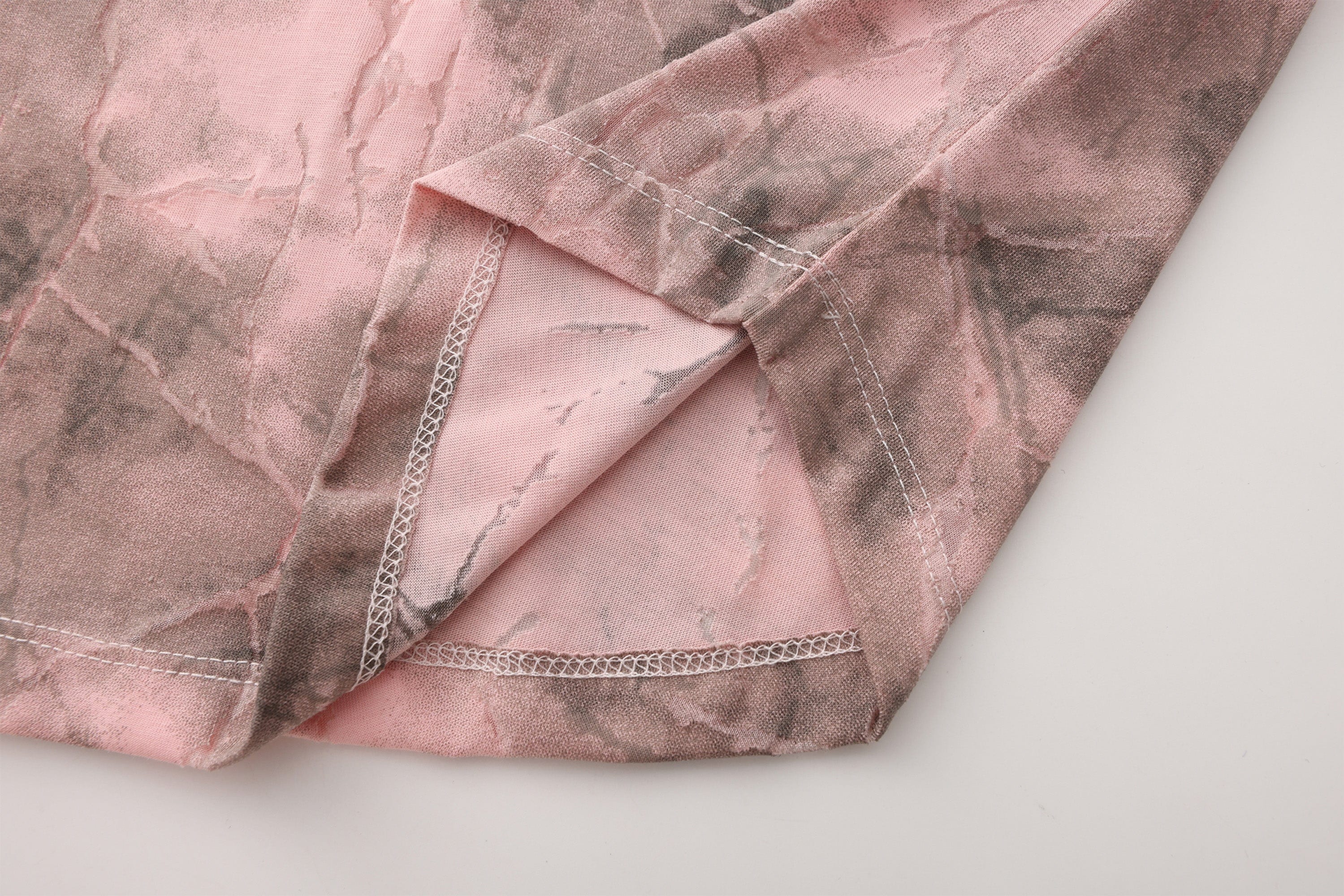 VANN VALRENCE Distressed Tie-Dye Oversized T-Shirt