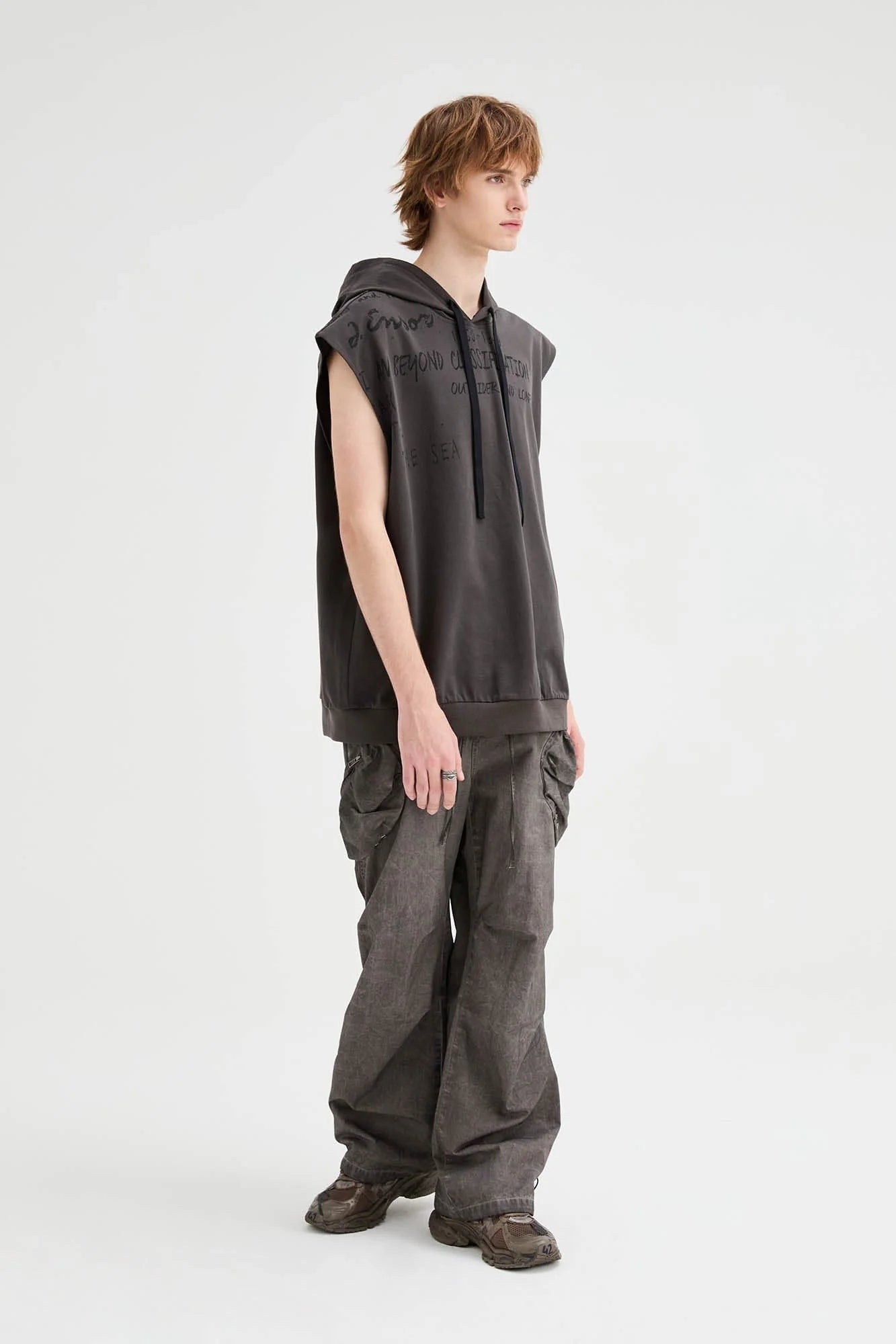 ORGANIC EMOTION Multi-Pocket Crinkled Drawstring Cargo Pants