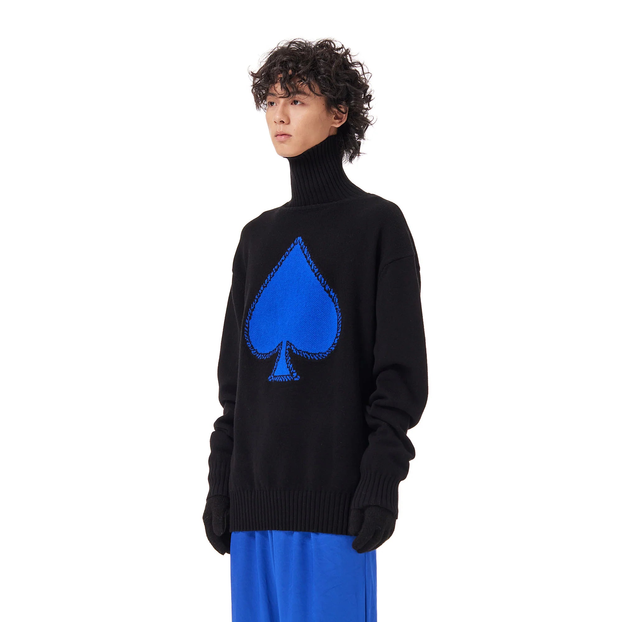 OUYANG WENJUN Contrast Spade Jacquard Turtleneck Sweater