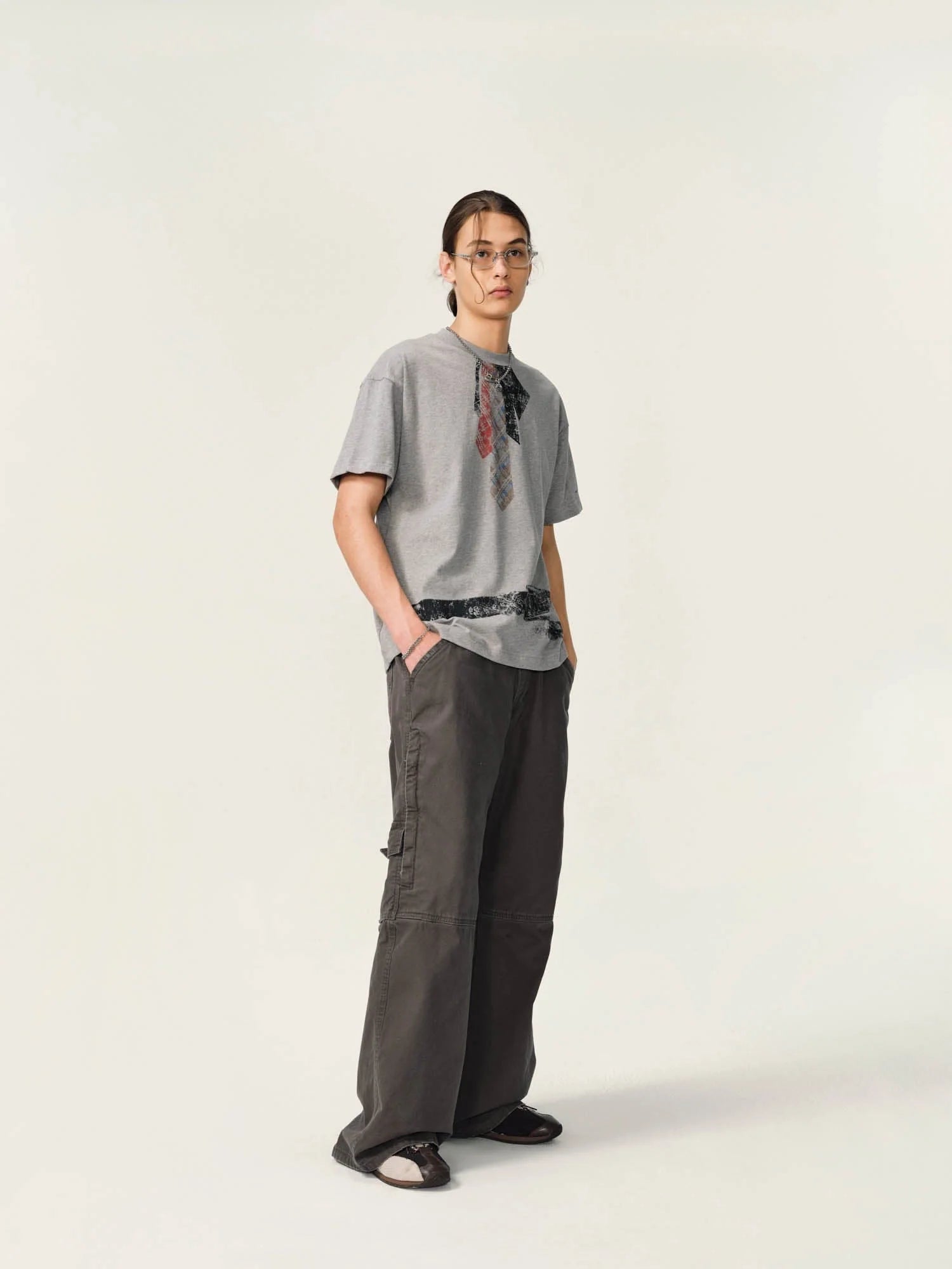 OVDY Tie-Belt Graphic T-Shirt