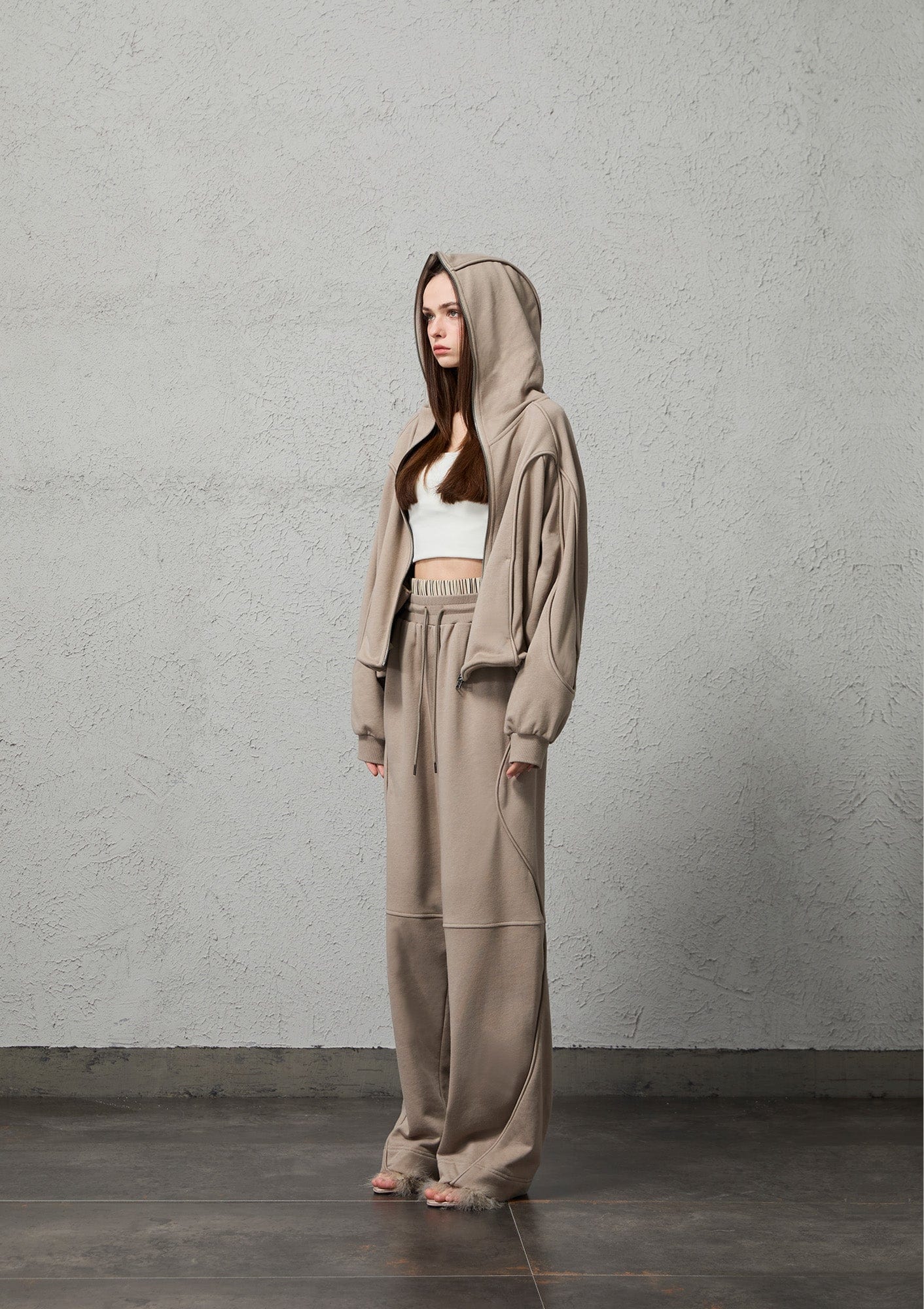 ORGANIC EMOTION Curved Panel Drawstring-Hem Zip-Up Hoodie
