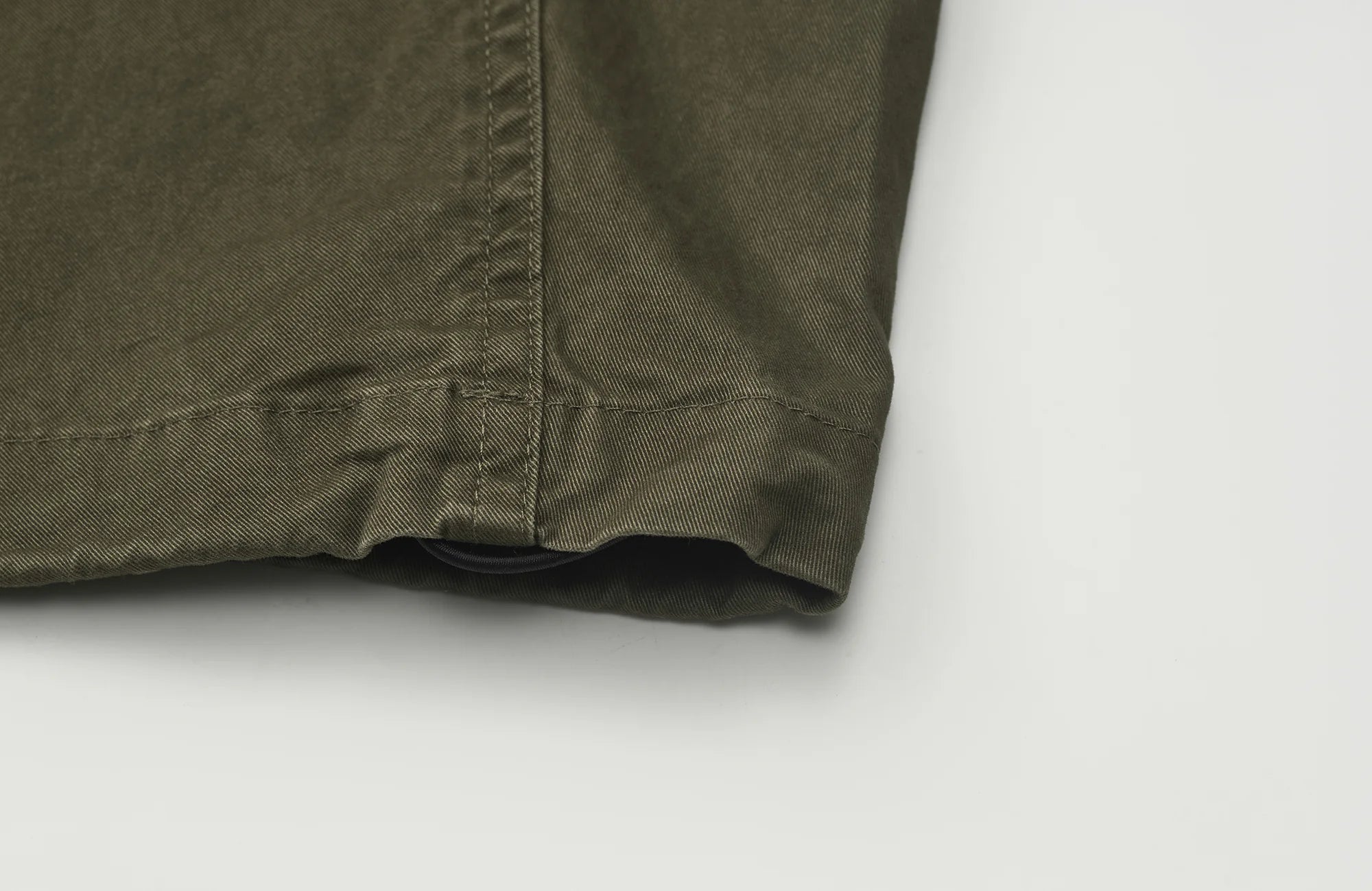 ROARINGWILD A ARCH Classic Utility Parachute Pants