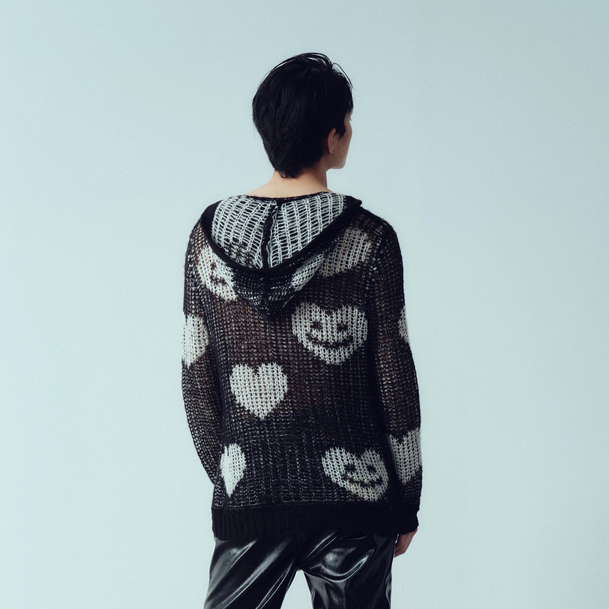 KADAKADA Smiling Heart Jacquard Knit Hoodie