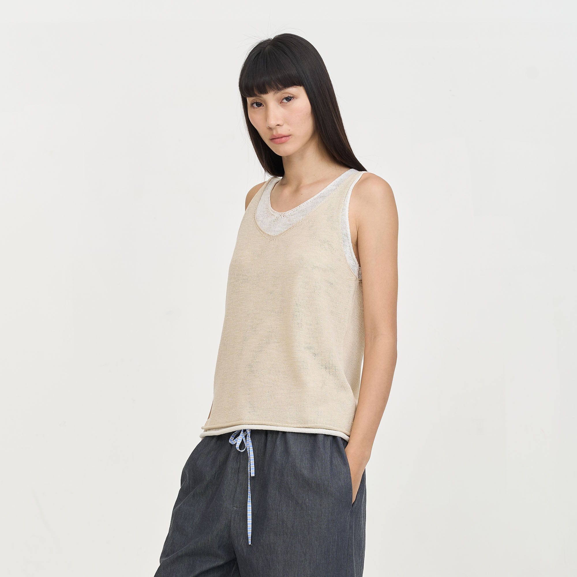 LEONSENSE Contrast Layered V-Neck Knit Tank Top