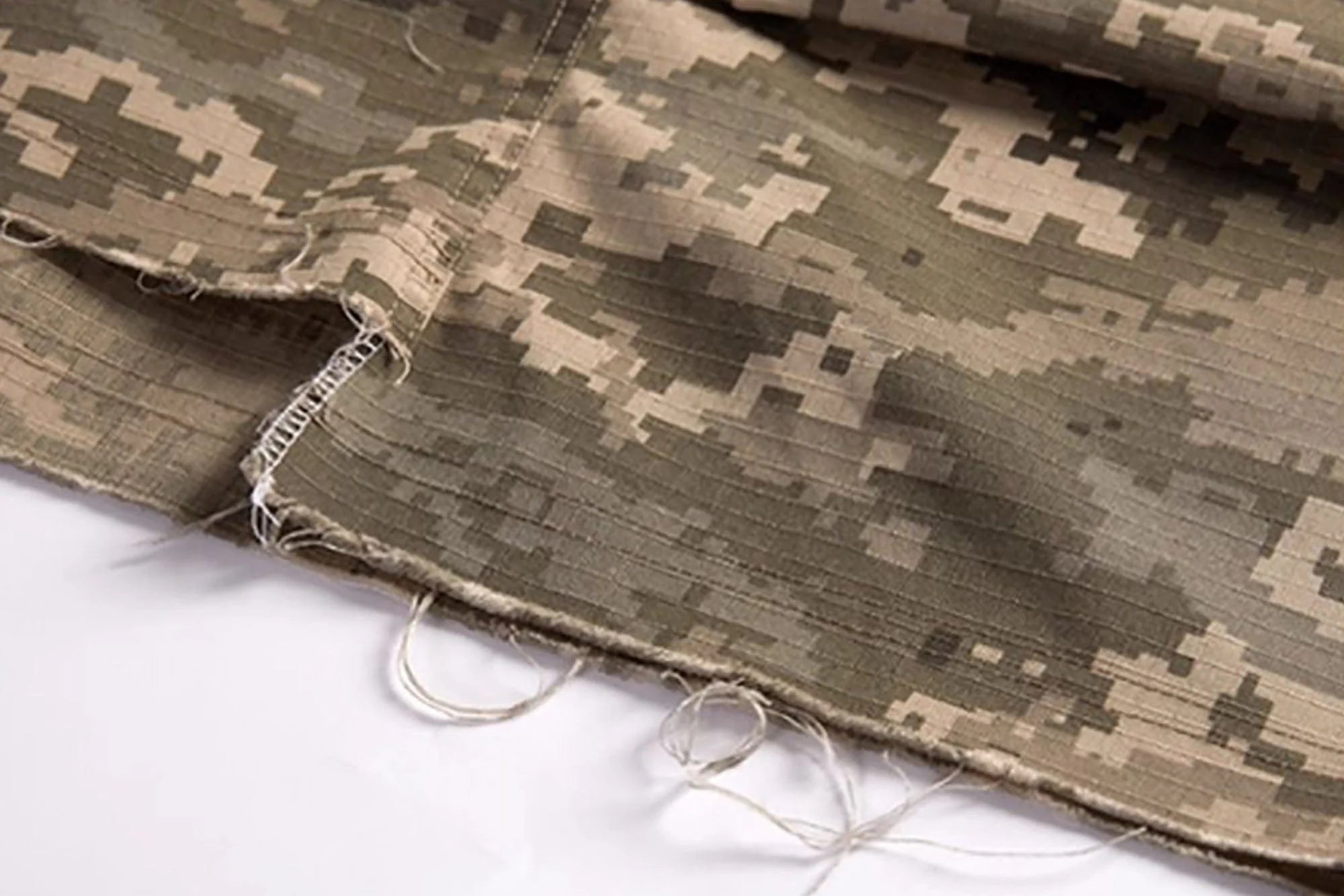 ERROR CODE ROBOT Washed Paneled Frayed-Hem Camo Cargo Shorts