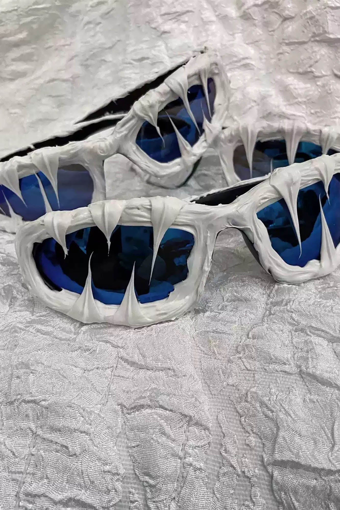 Pi0neeR Ice Melt Dripped Resin Sunglasses Blue