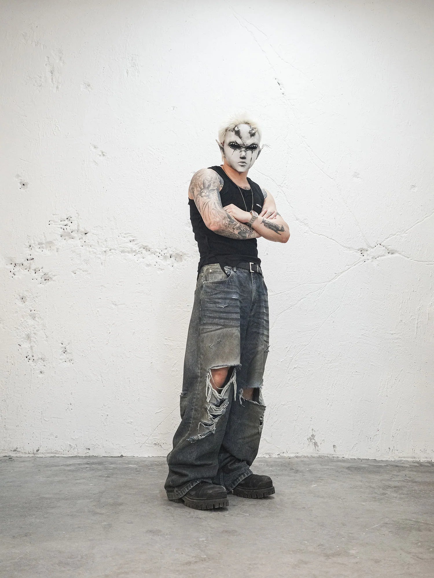 UNDERWATER Muddy Ripped Baggy Jeans