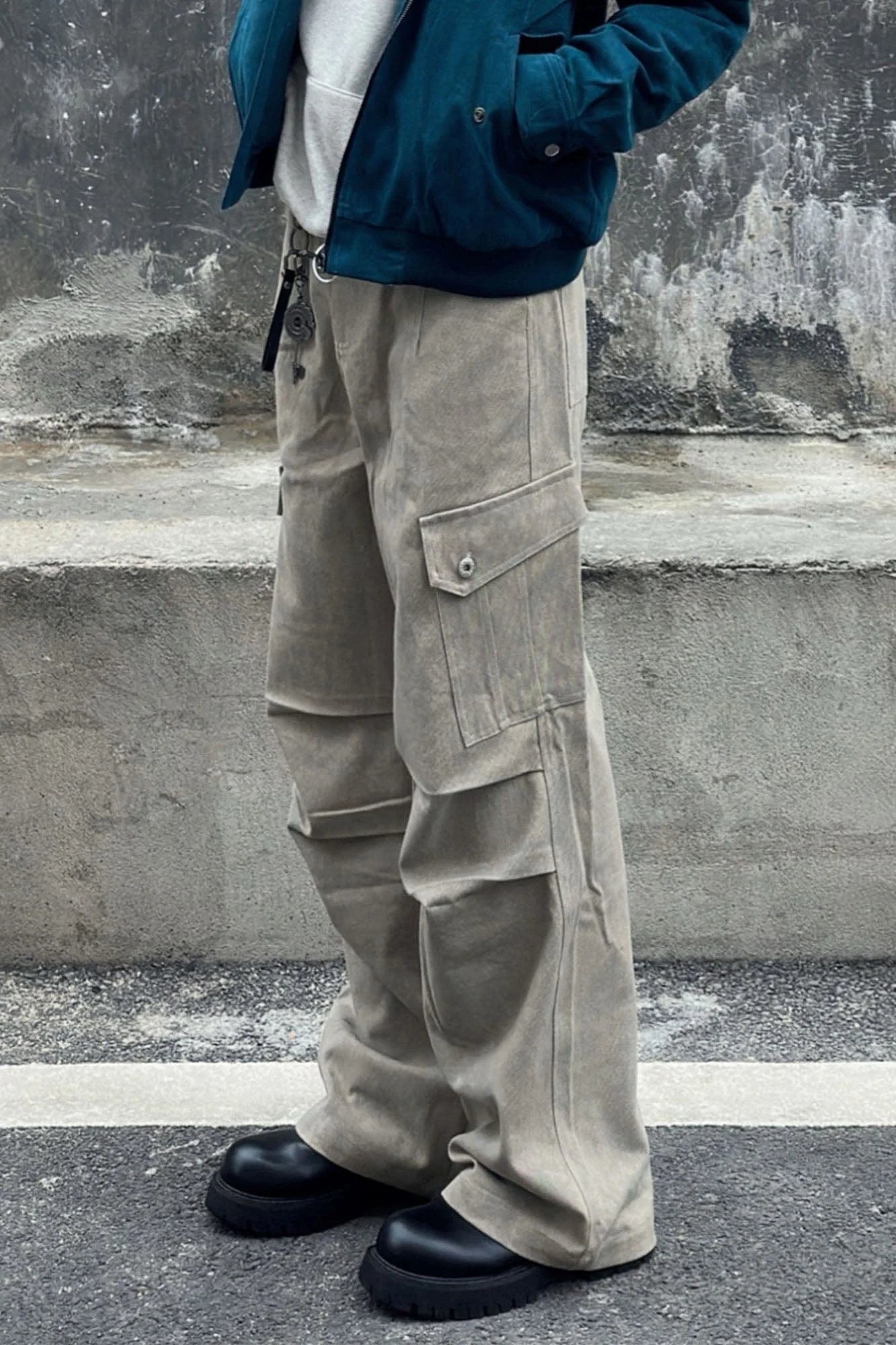 OKAYTHXBYE Subtle Marble Multi-Pocket Cargo Pants