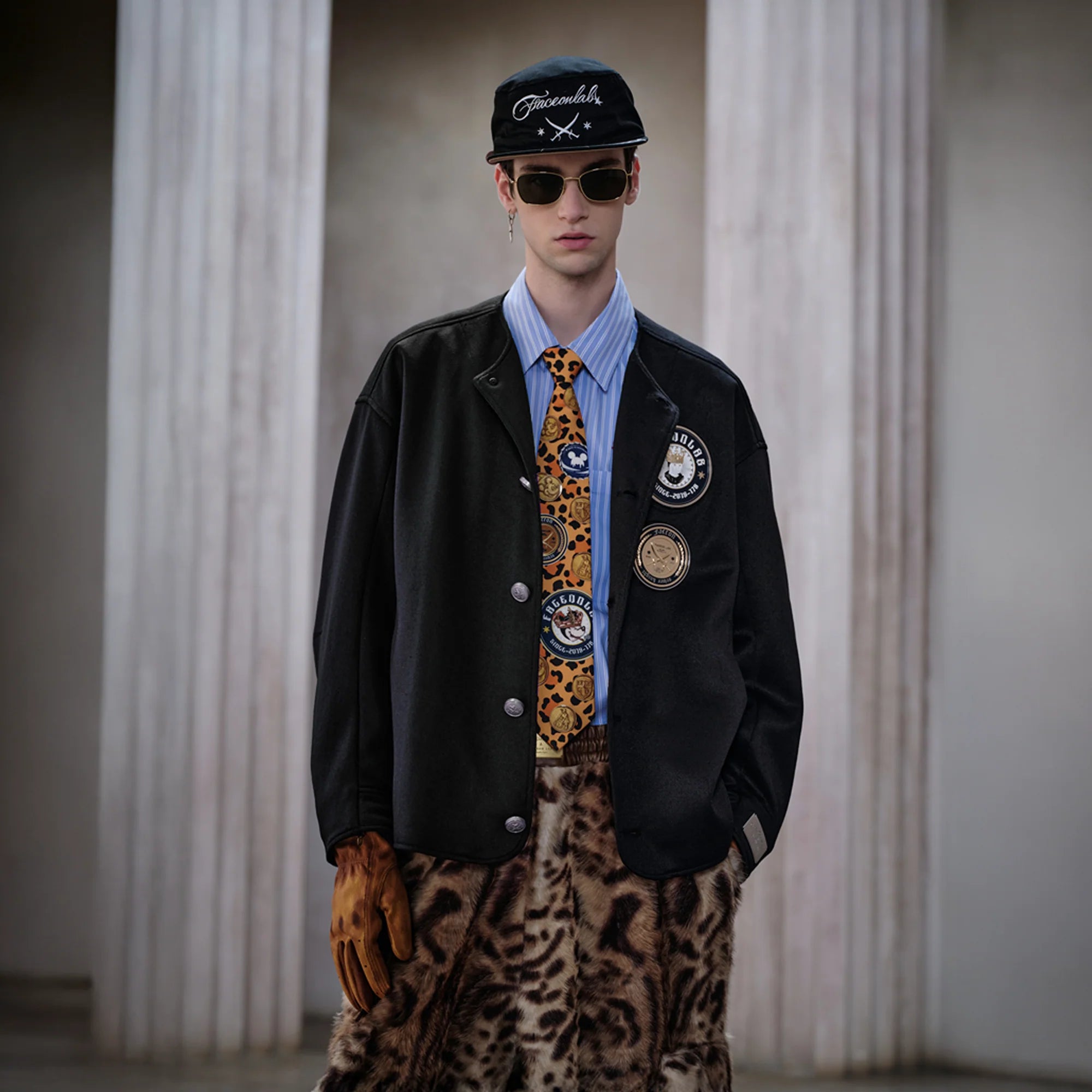 FACEONLAB Essential Badge Crewneck Jacket