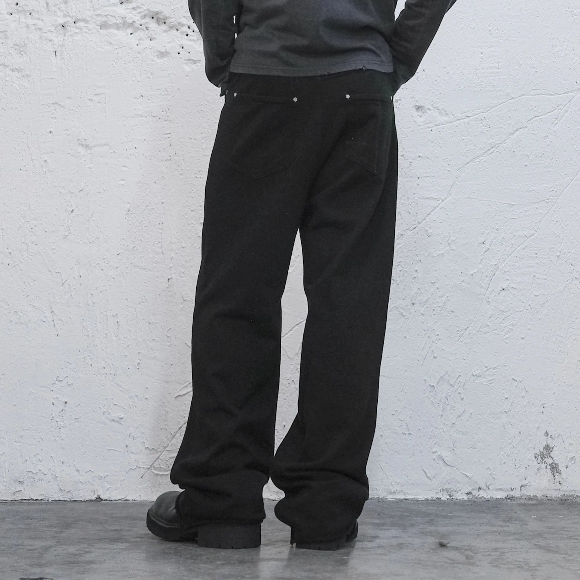 UNDERWATER Devil Embroidery Straight-Leg Pants