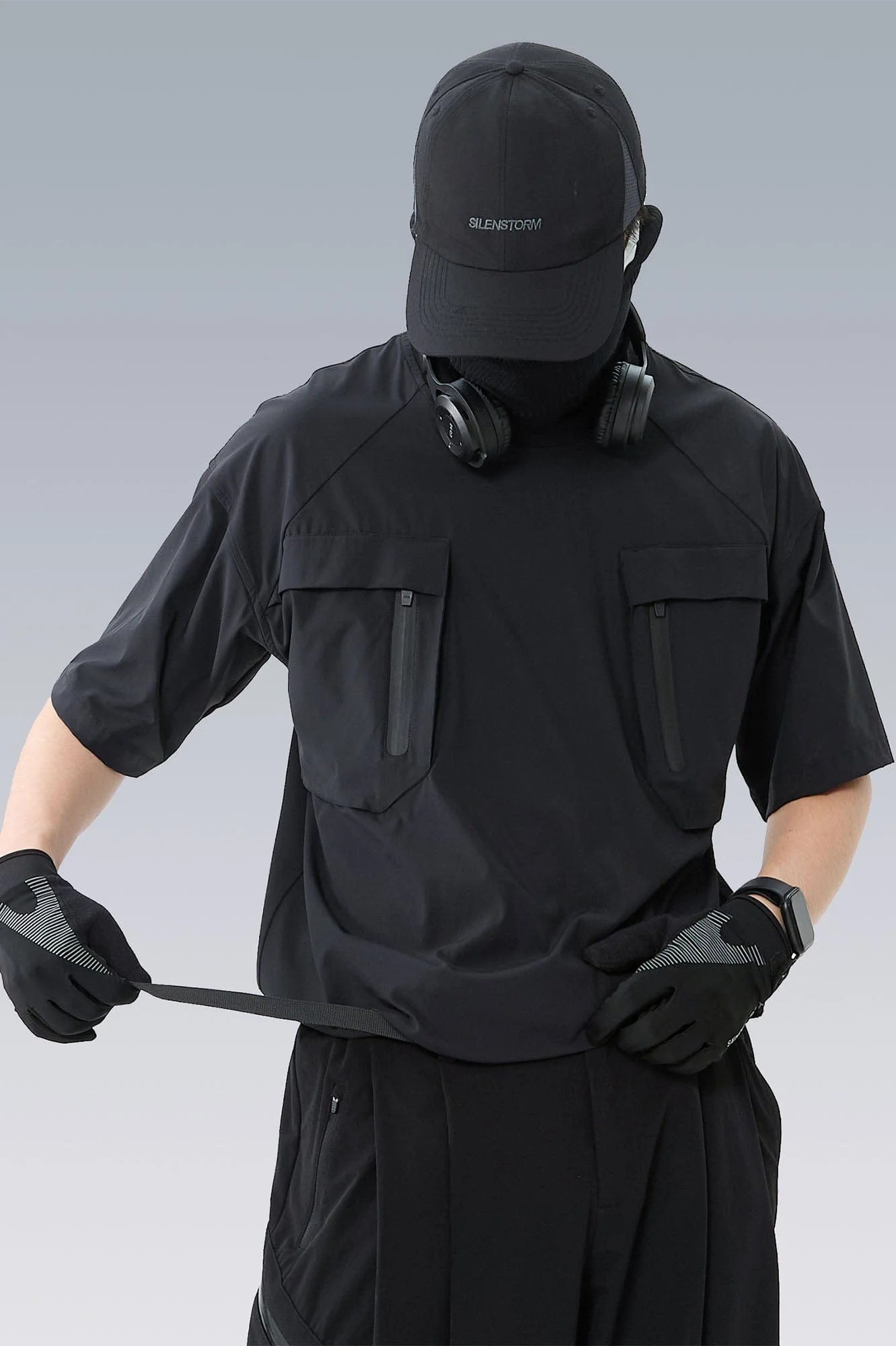 SILENSTORM Tactical Mesh-Back Zip Pocket T-Shirt