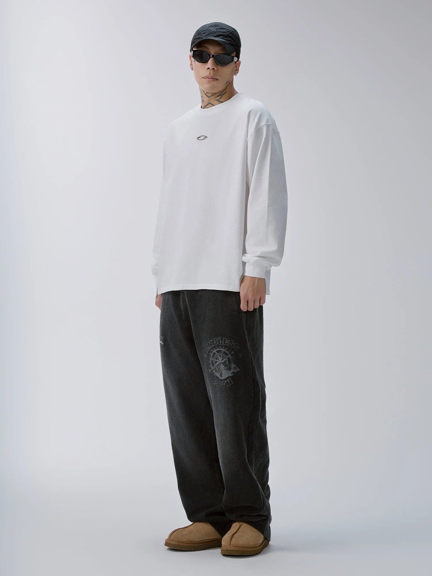 F2CE Washed Badge Graphic Drawstring Sweatpants