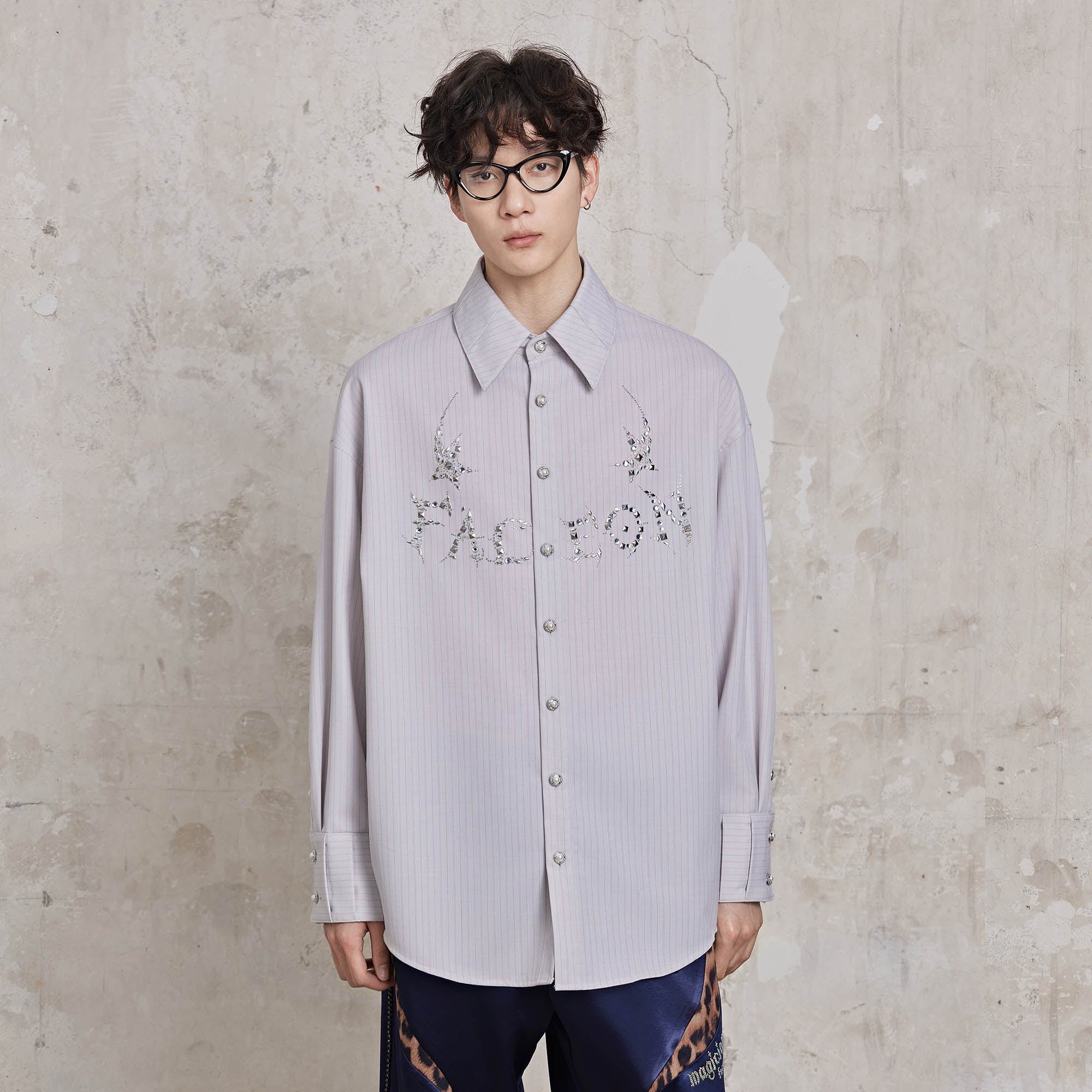 FACEONLAB Pinstriped Rivet Diamond Shirt
