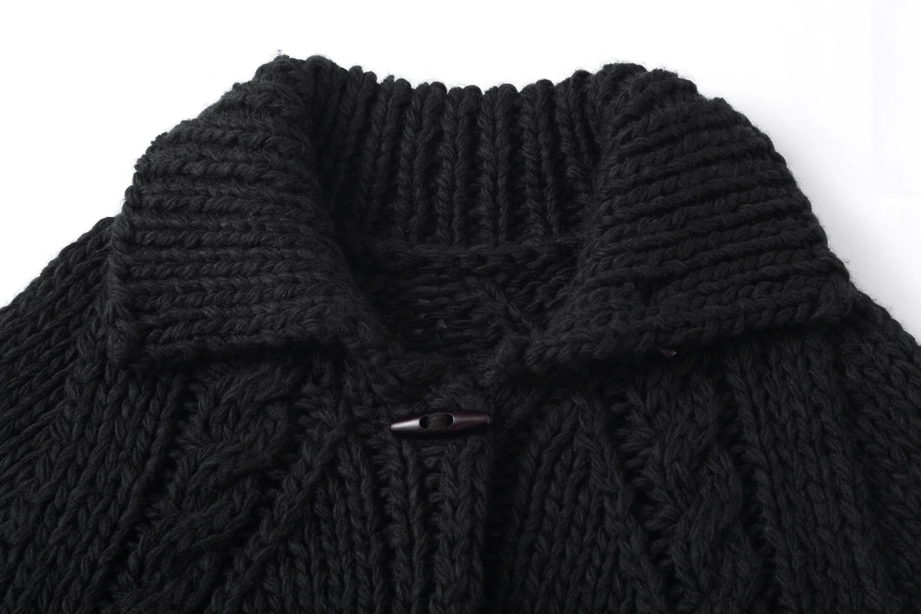 CLP Chunky Bloom Stand-Collar Cardigan