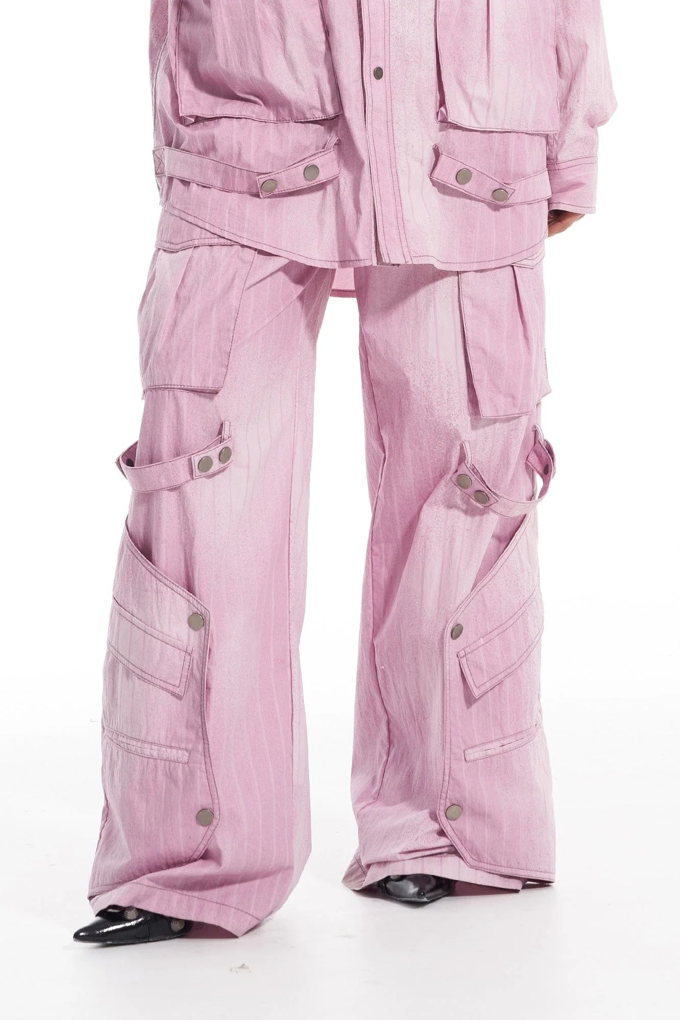 VANN VALRENCE Strap-Wrapped Striped Multi-Pocket Cargo Pants
