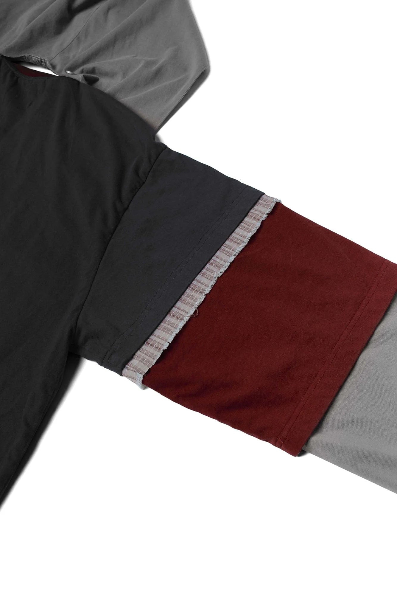 RELABEL Triple-Layer Detachable Striped Hood Long-Sleeve Tee Red