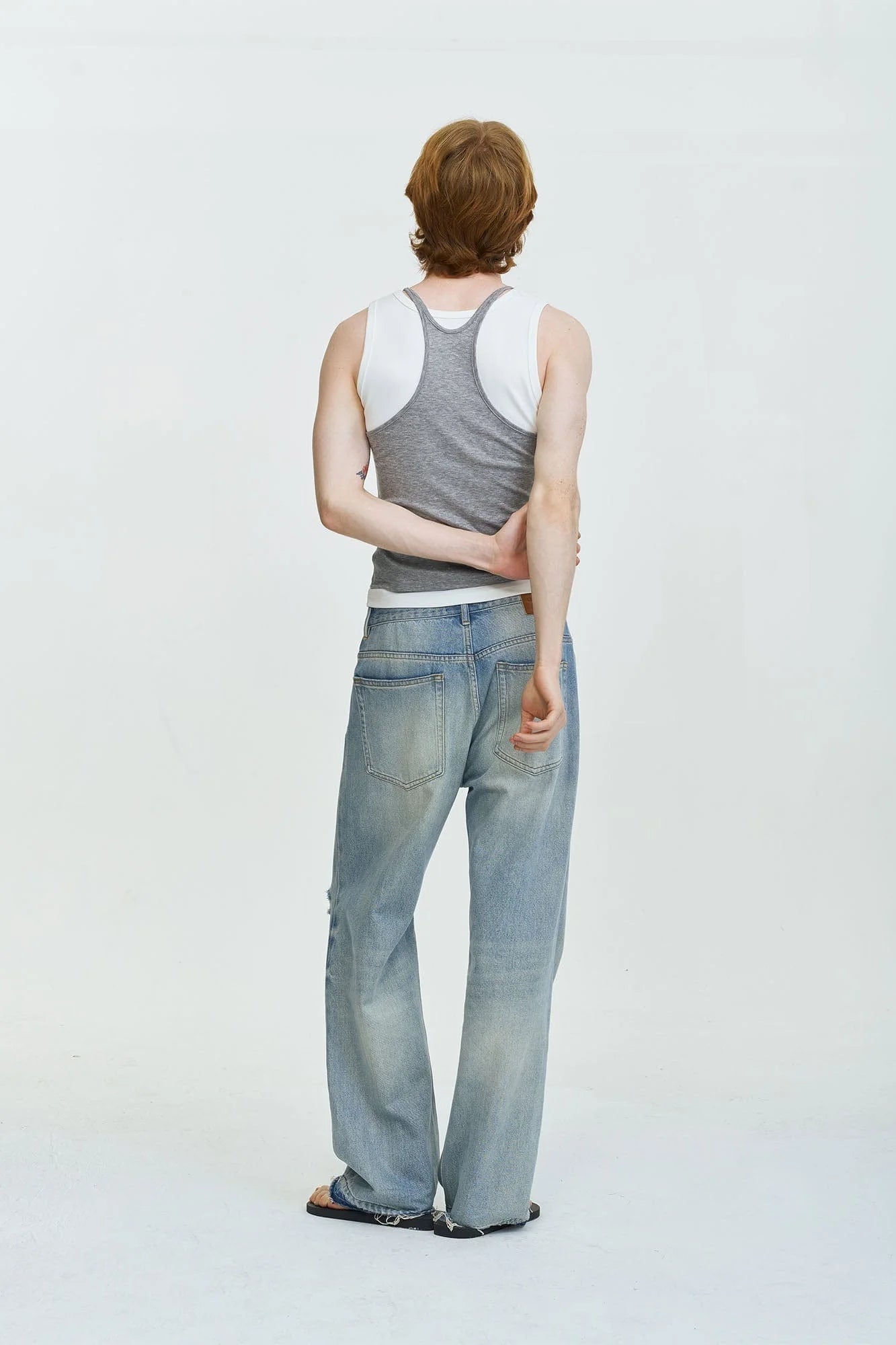 LEONSENSE Washed Ripped Frayed Straight-Leg Jeans